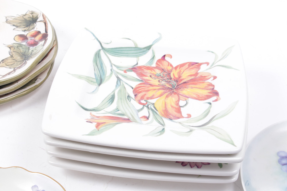 Porcelain Tableware Featuring "Indian Tree" by Royal Grafton