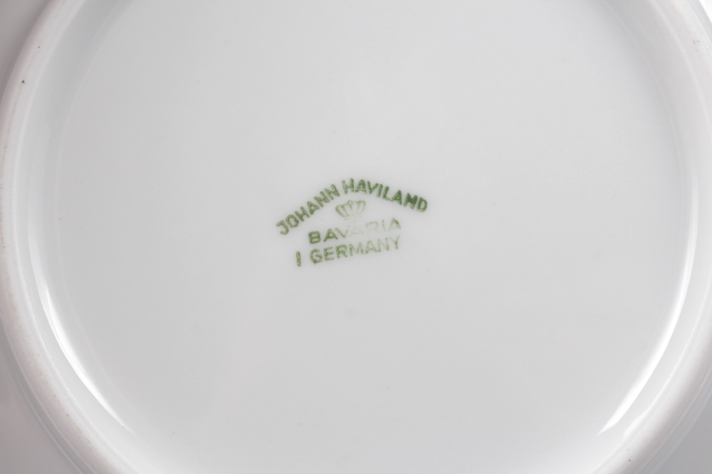 Porcelain Tableware Featuring "Indian Tree" by Royal Grafton