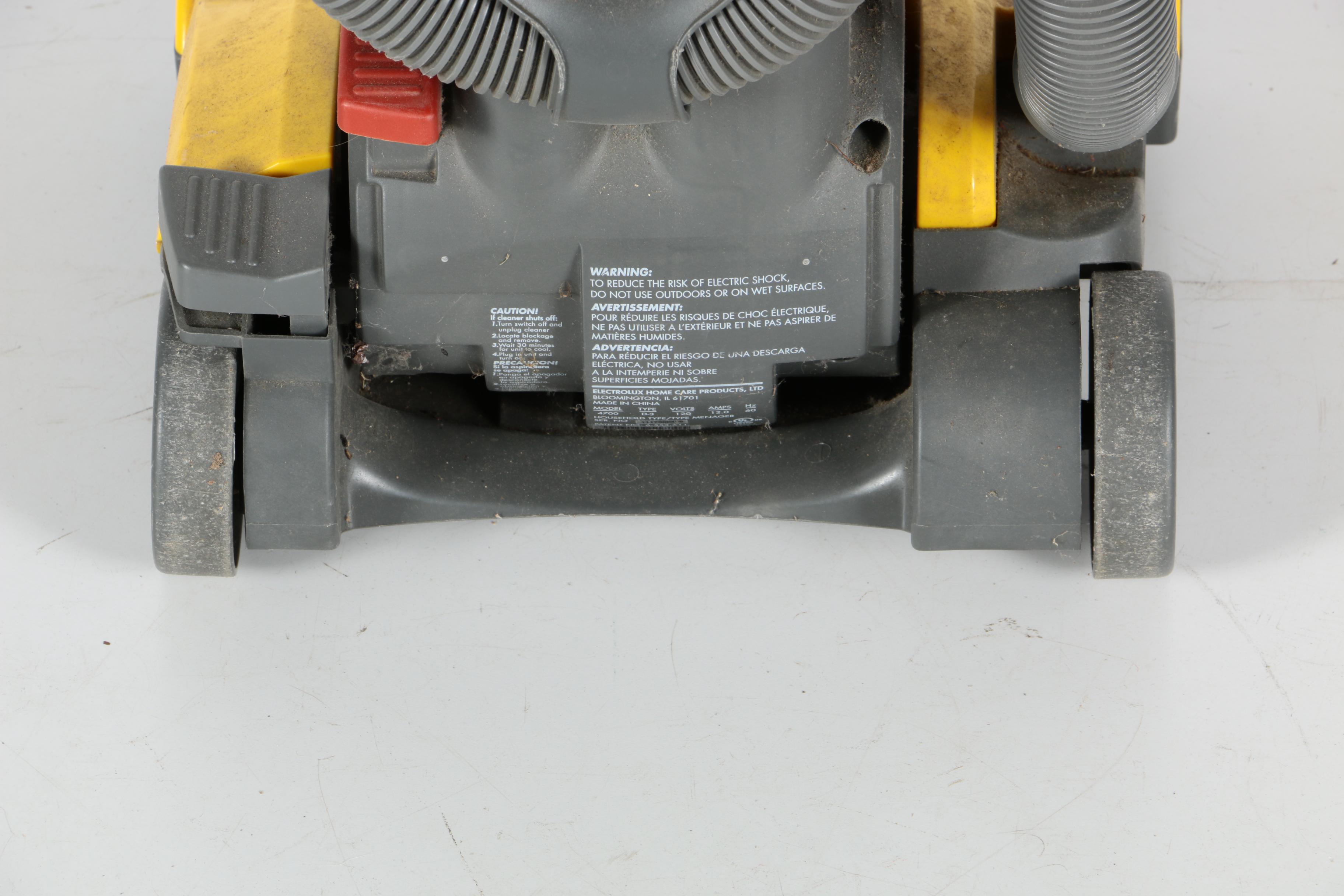 Eureka "Lightspeed" Vacuum