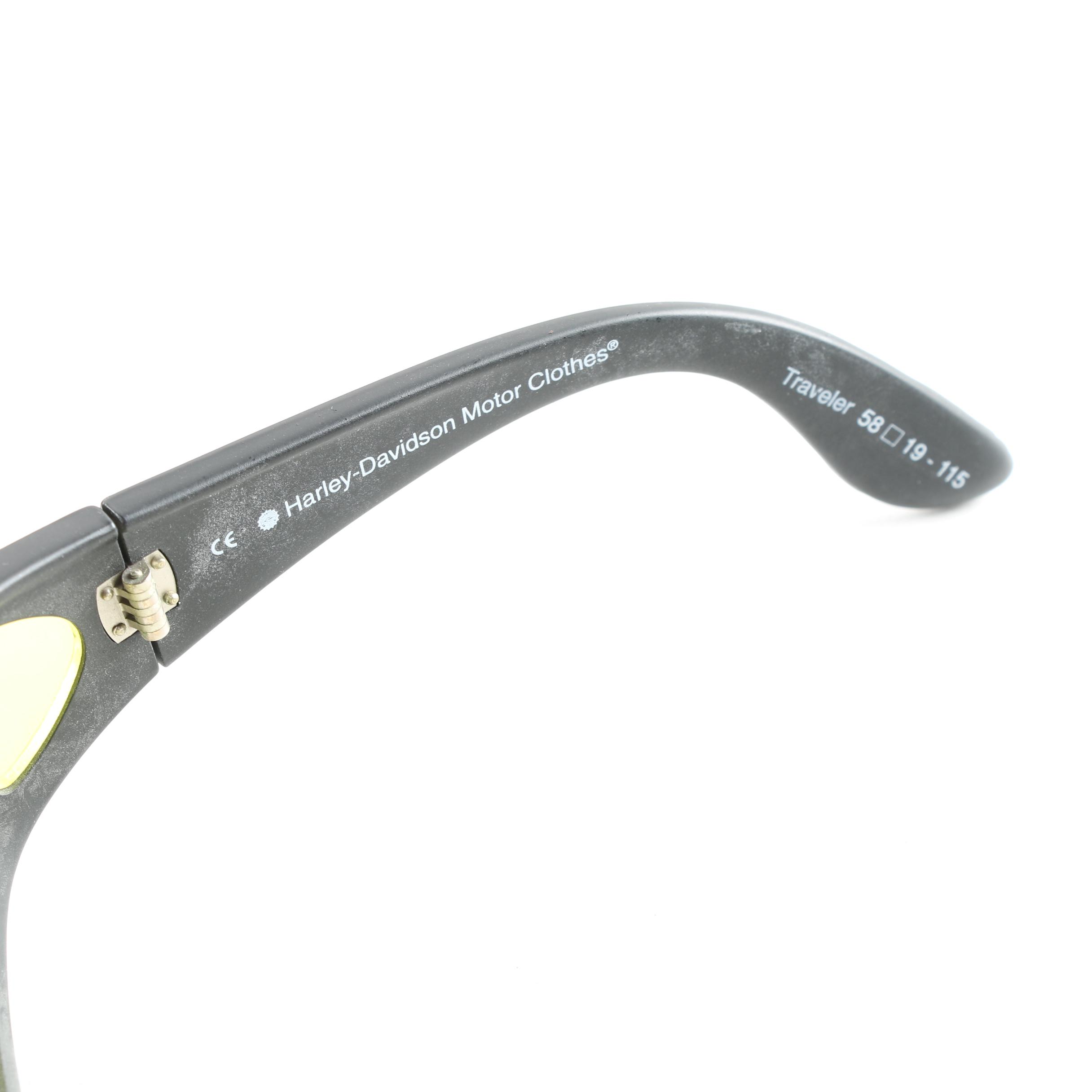 Winter Gloves and Harley-Davidson Traveler Sunglasses