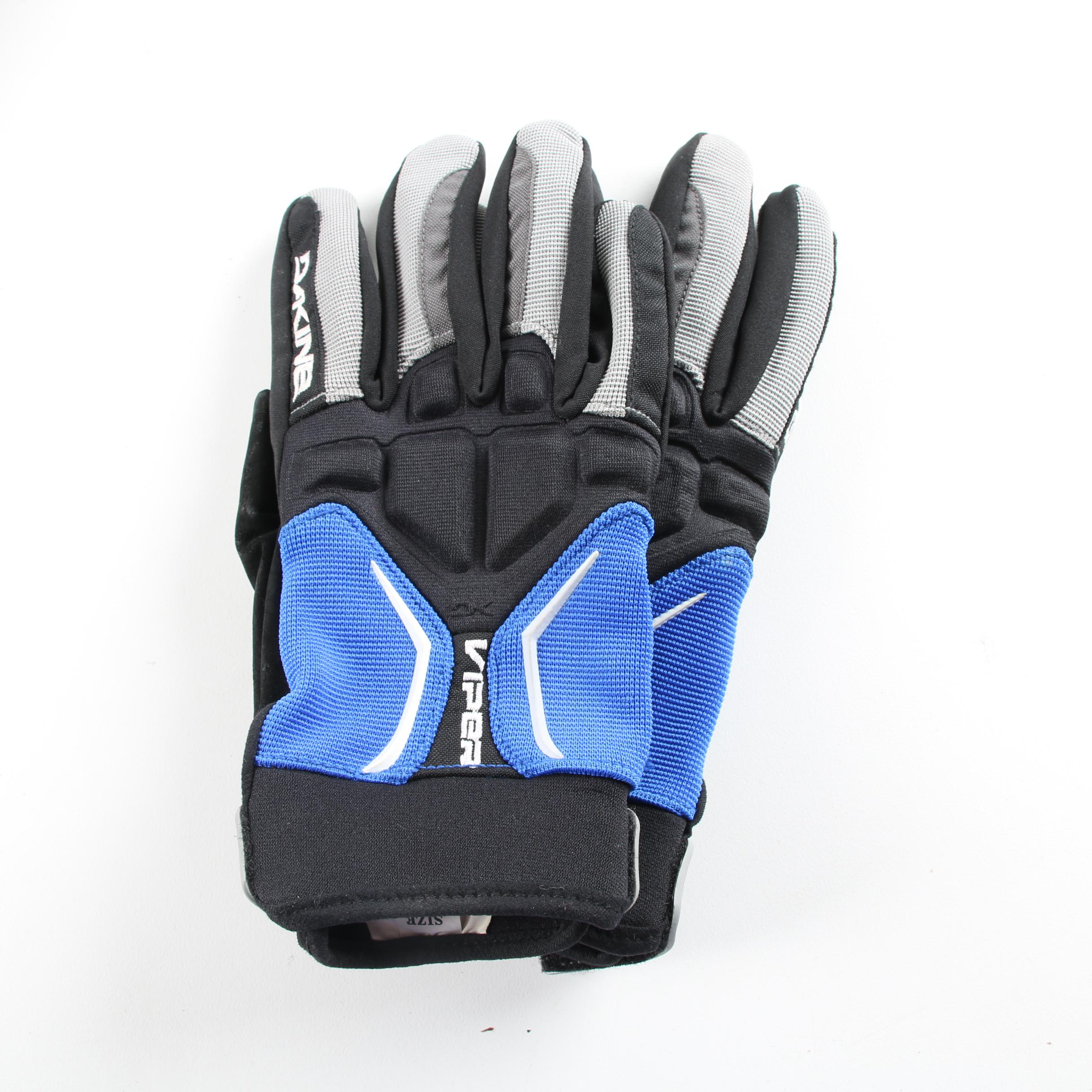 Winter Gloves and Harley-Davidson Traveler Sunglasses