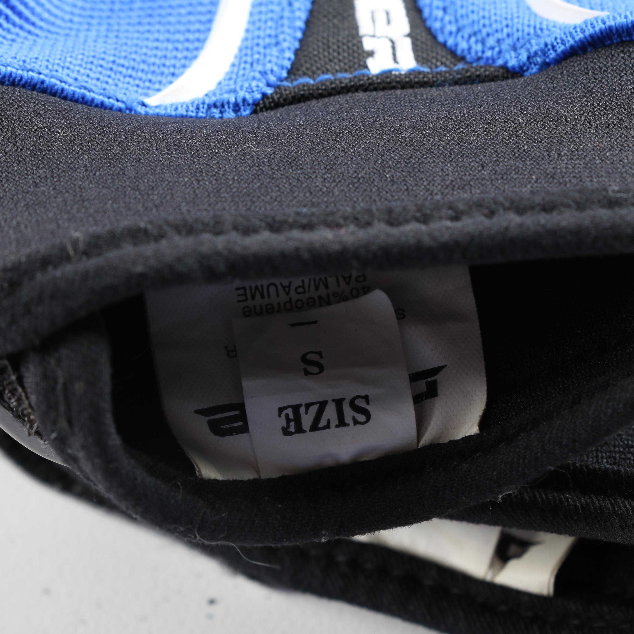 Winter Gloves and Harley-Davidson Traveler Sunglasses