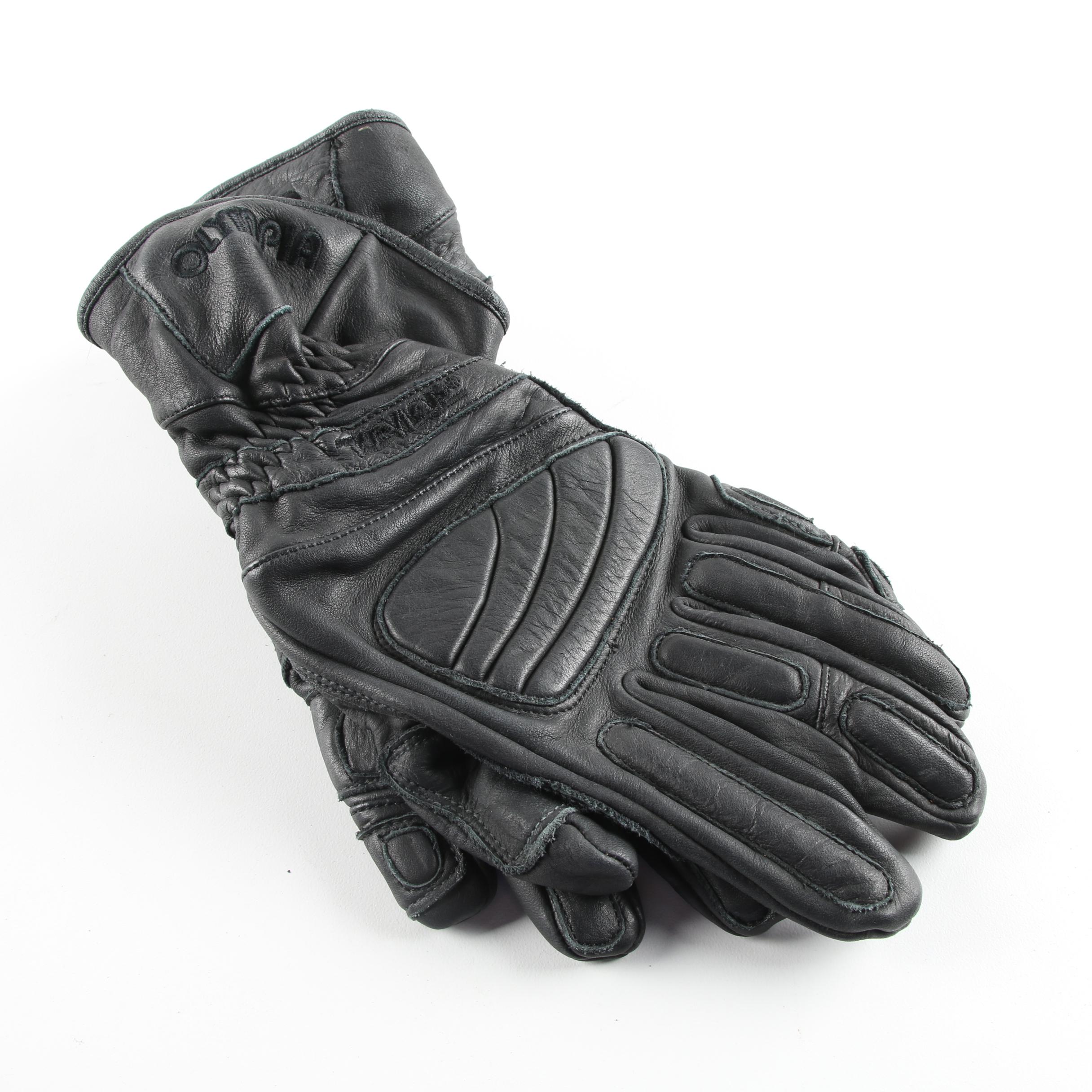 Winter Gloves and Harley-Davidson Traveler Sunglasses