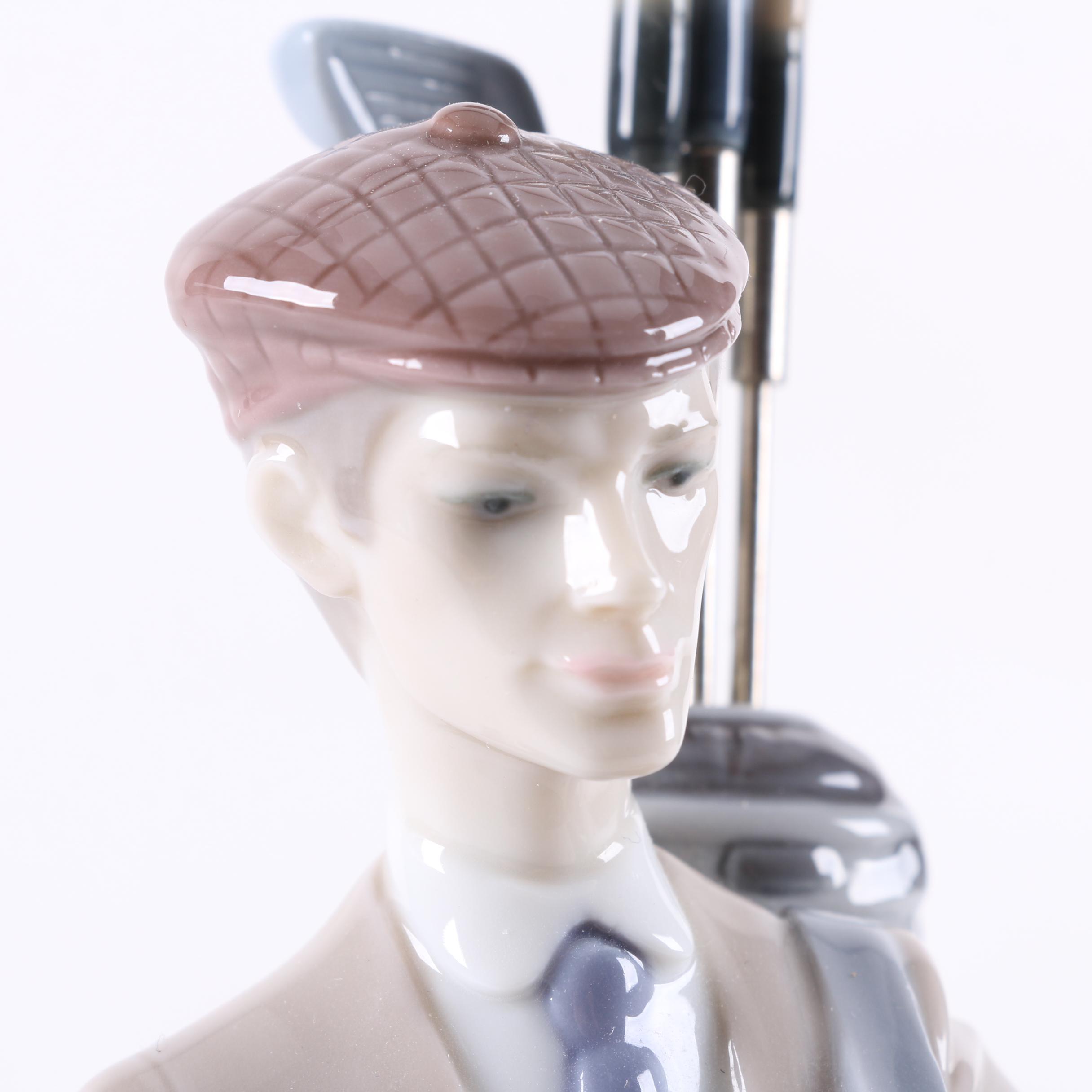 Lladró "Waiting to Tee Off" #5301 Retired Porcelain Figurine