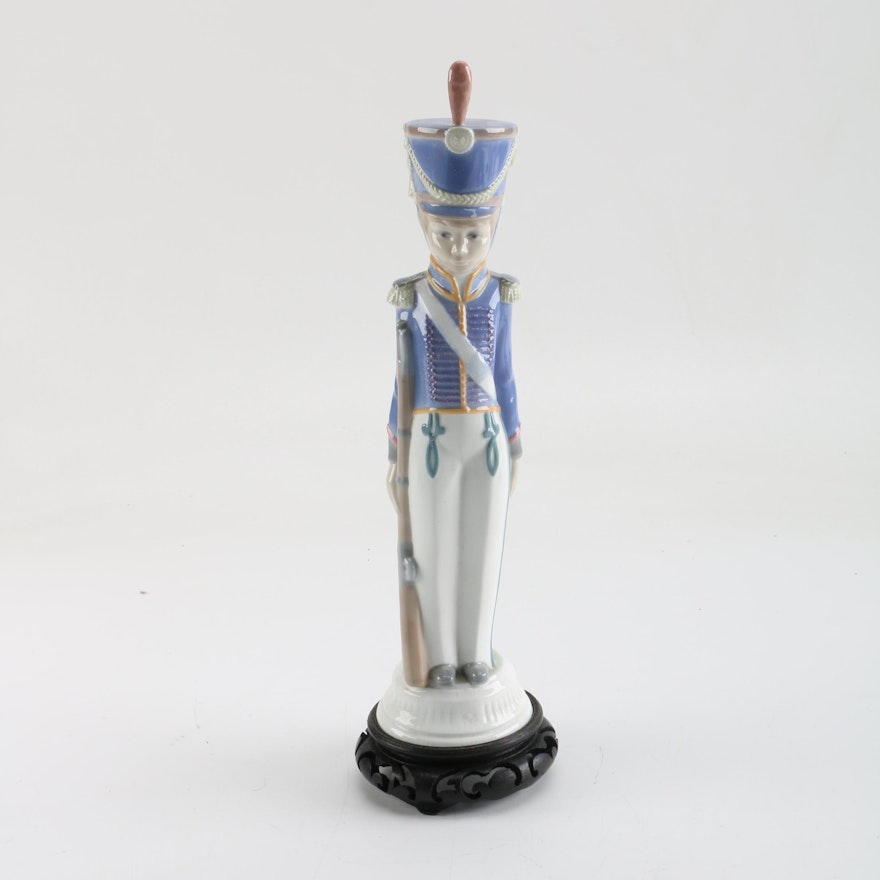 Lladro Porcelain Soldier with Gun Figurine