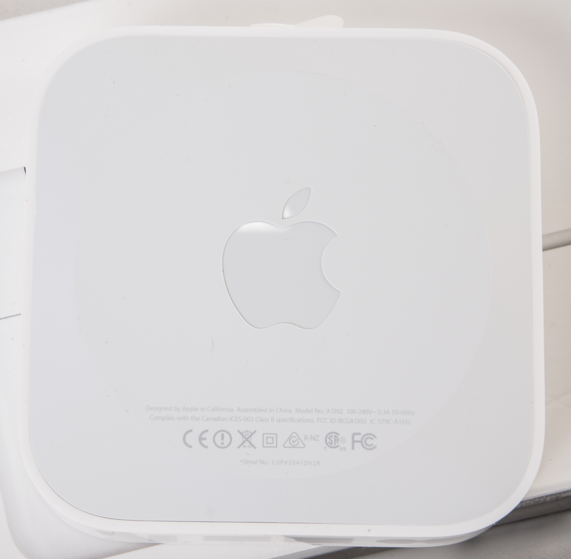 Apple AirPort Express Wifi, 85 W MagSafe 2 Power Adapter, and Wireless Keyboard