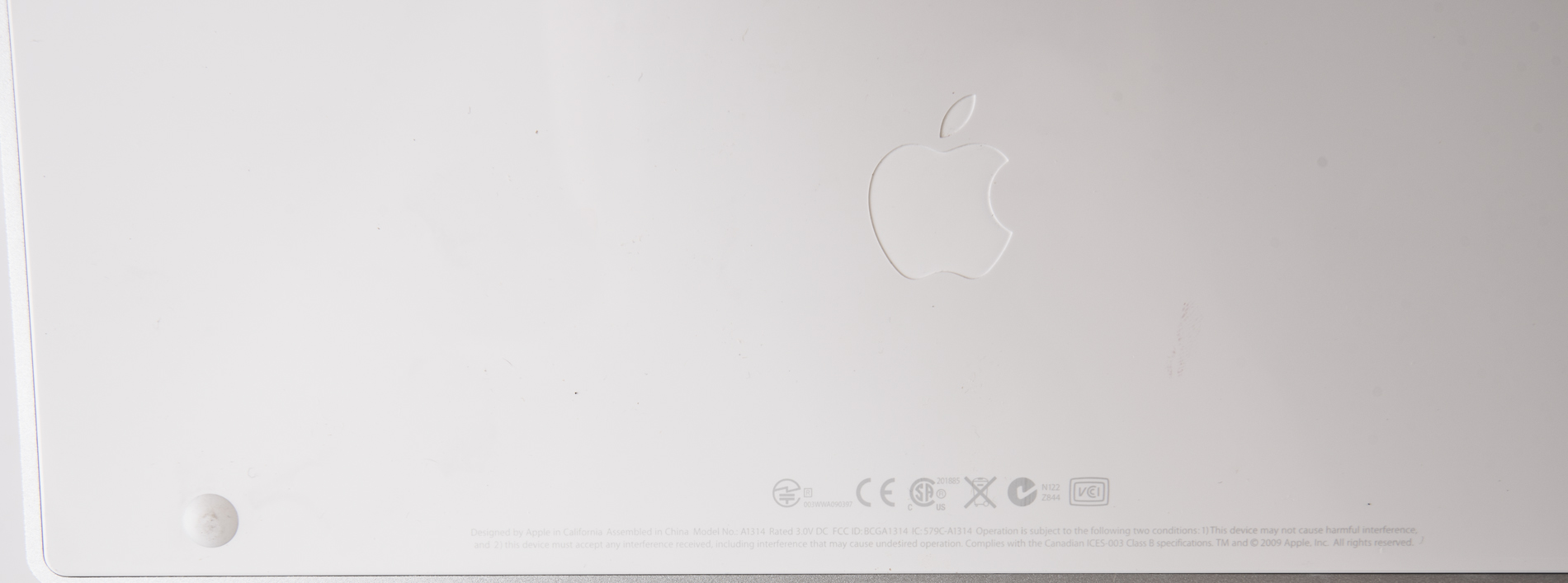 Apple AirPort Express Wifi, 85 W MagSafe 2 Power Adapter, and Wireless Keyboard