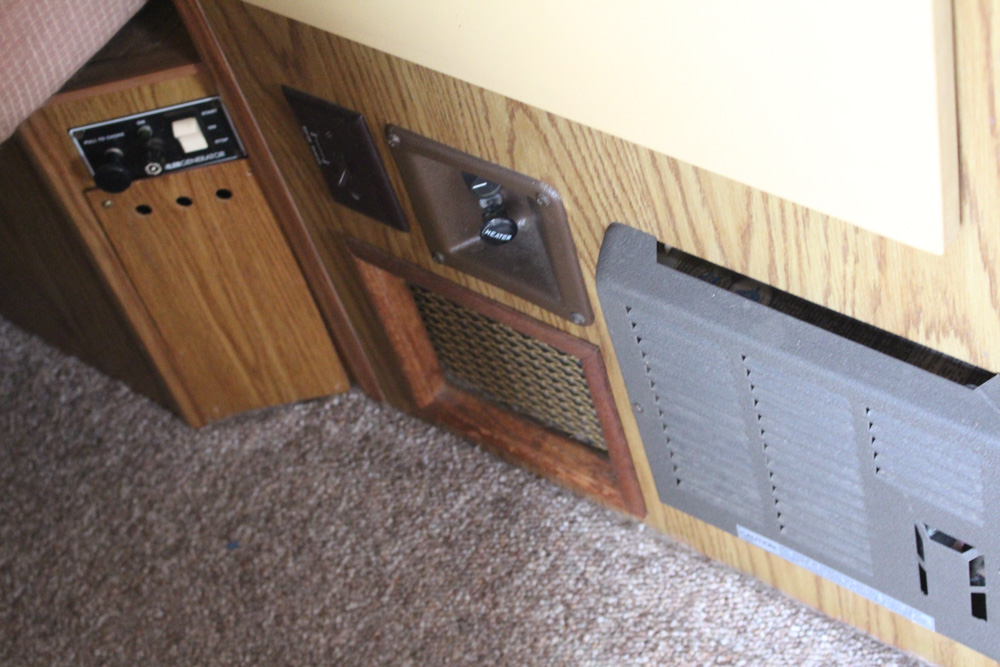 1986 Winnebago LeSharo Utility Van