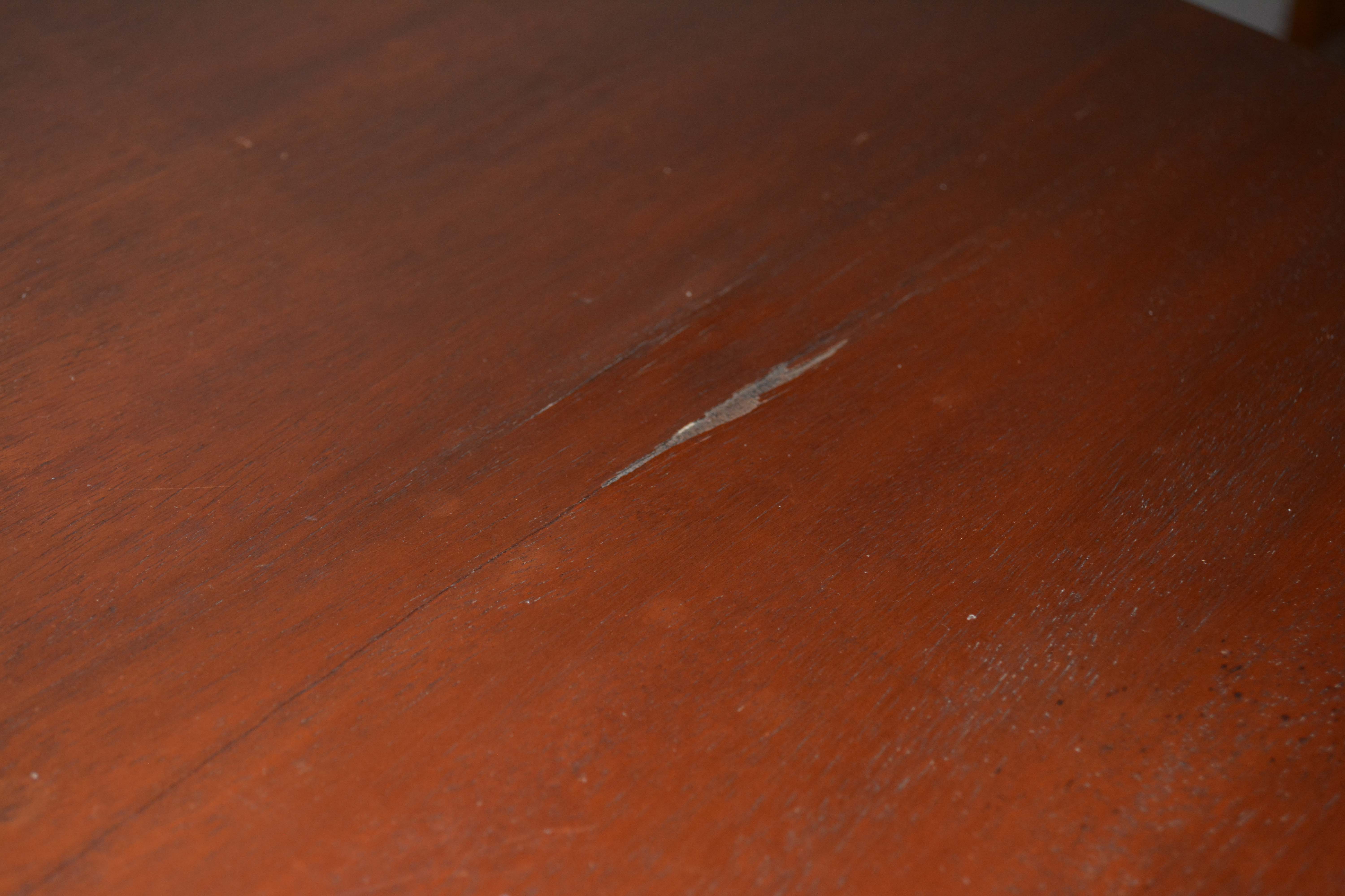 Edison S-19 Sheraton Disc Phonograph in Wooden Cabinet