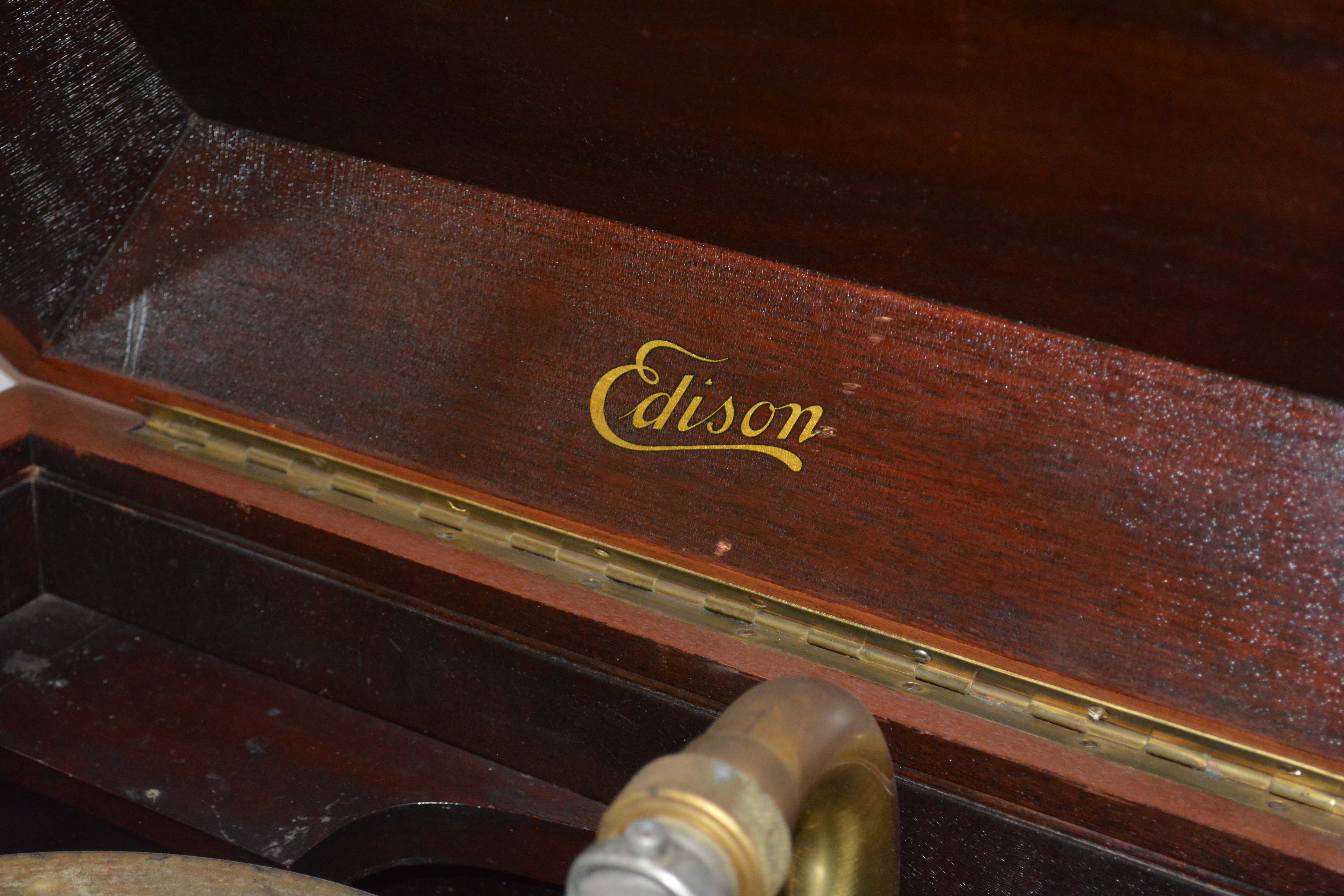Edison S-19 Sheraton Disc Phonograph in Wooden Cabinet