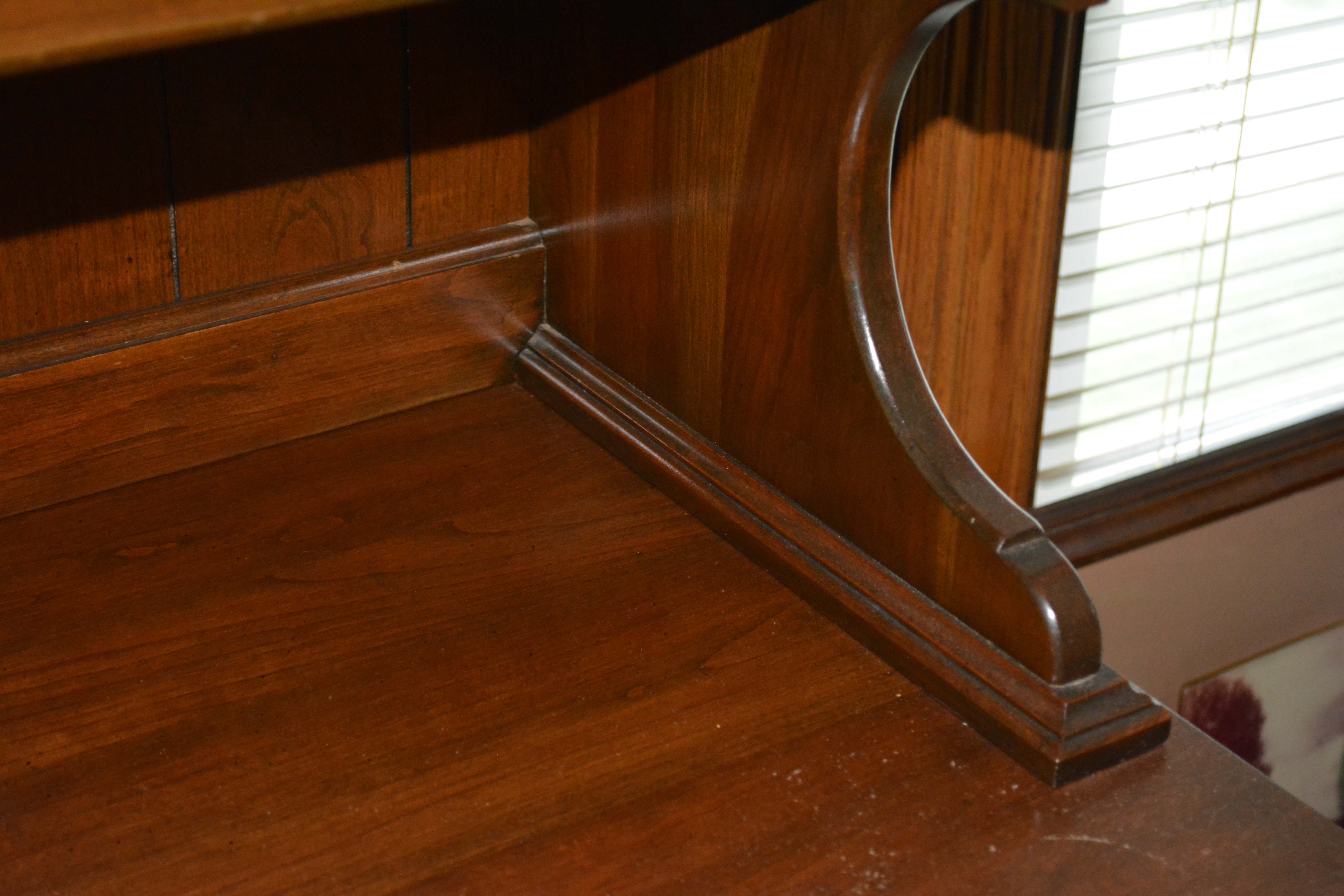 Vintage Colonial Style Cherry China Cabinet by Pennsylvania House