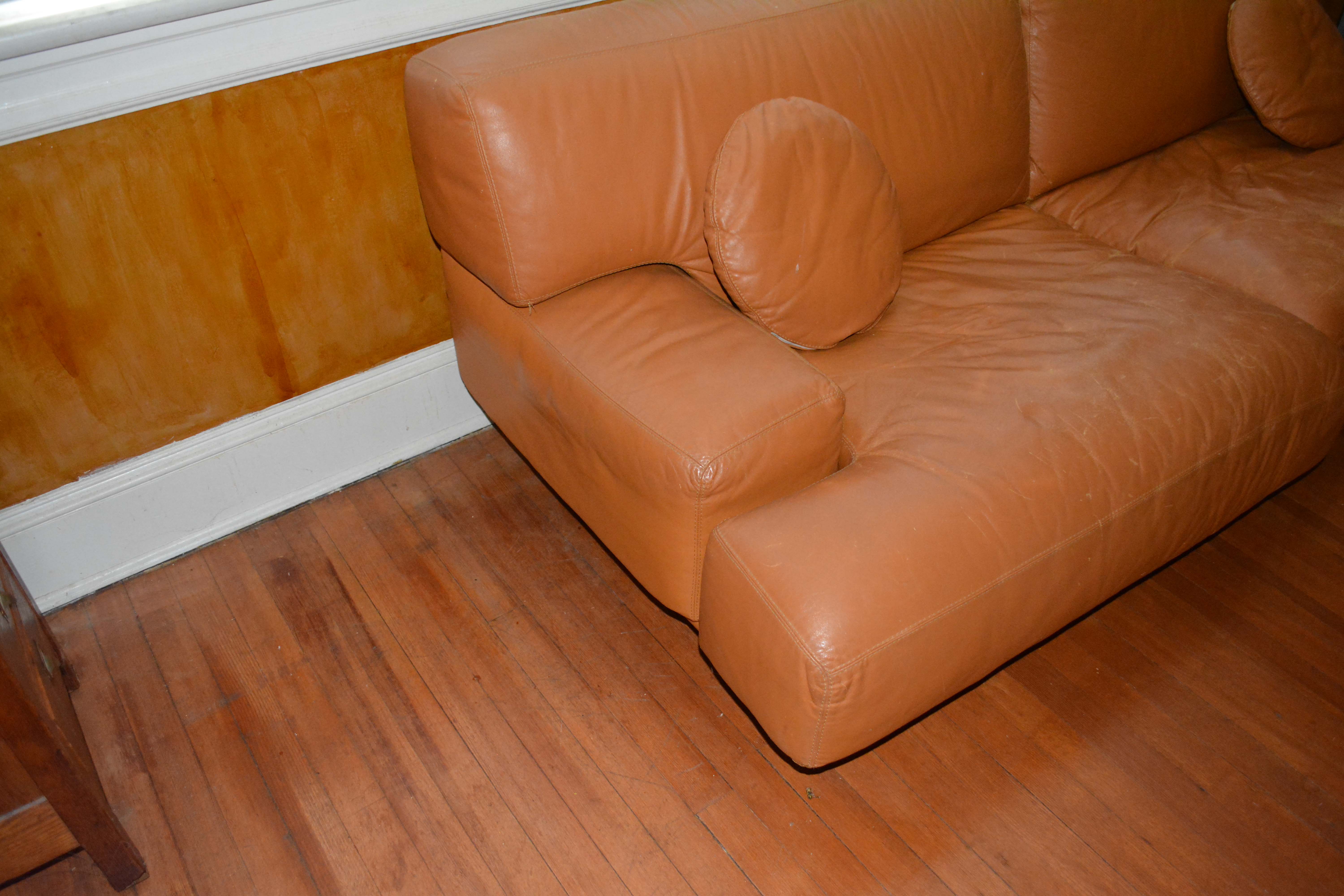 Vintage Leather Sofa by Arketipo