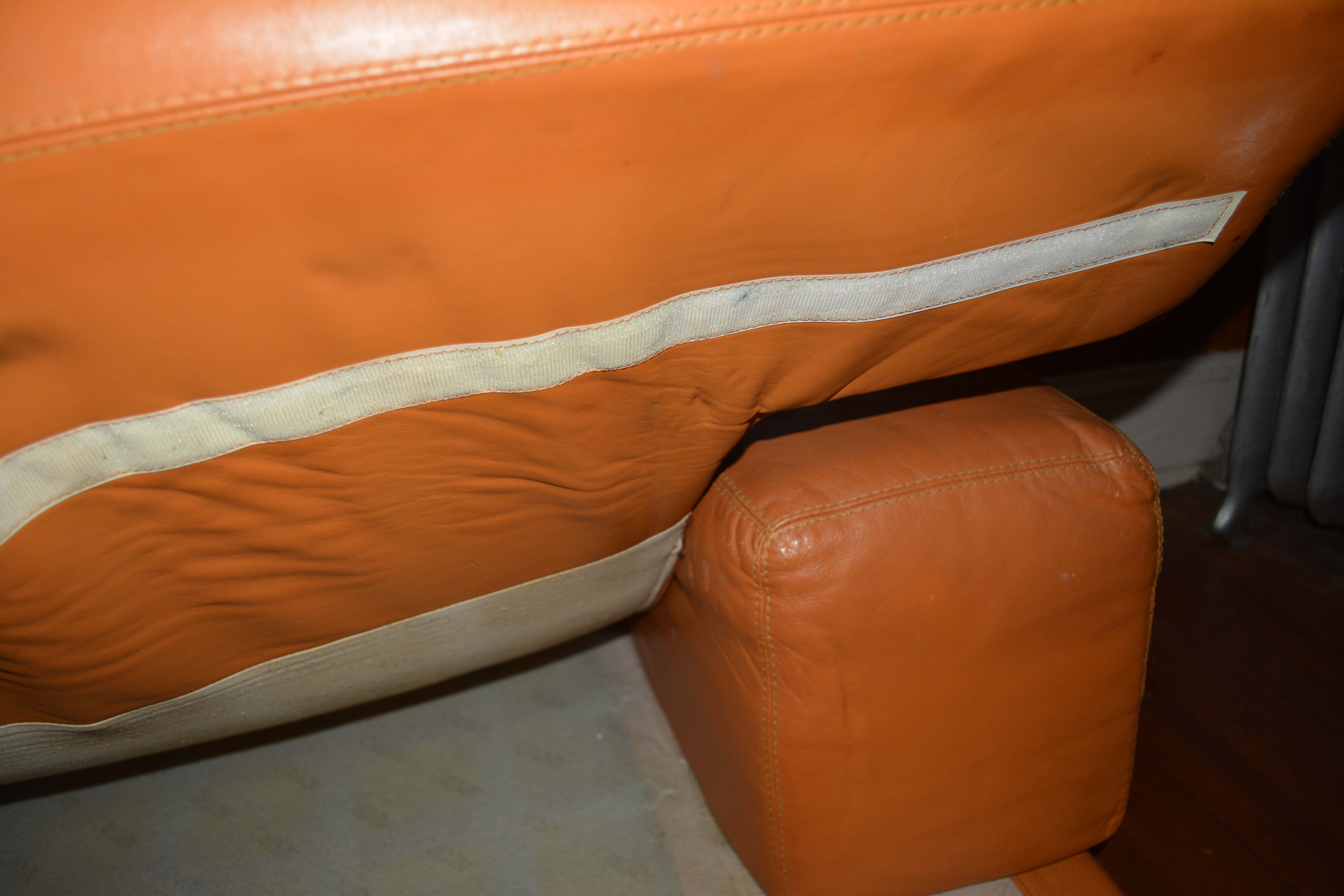 Vintage Leather Sofa by Arketipo