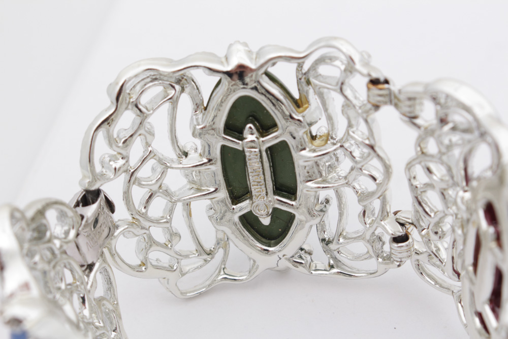 Sarah Coventry Bracelet and Coordinating Earrings