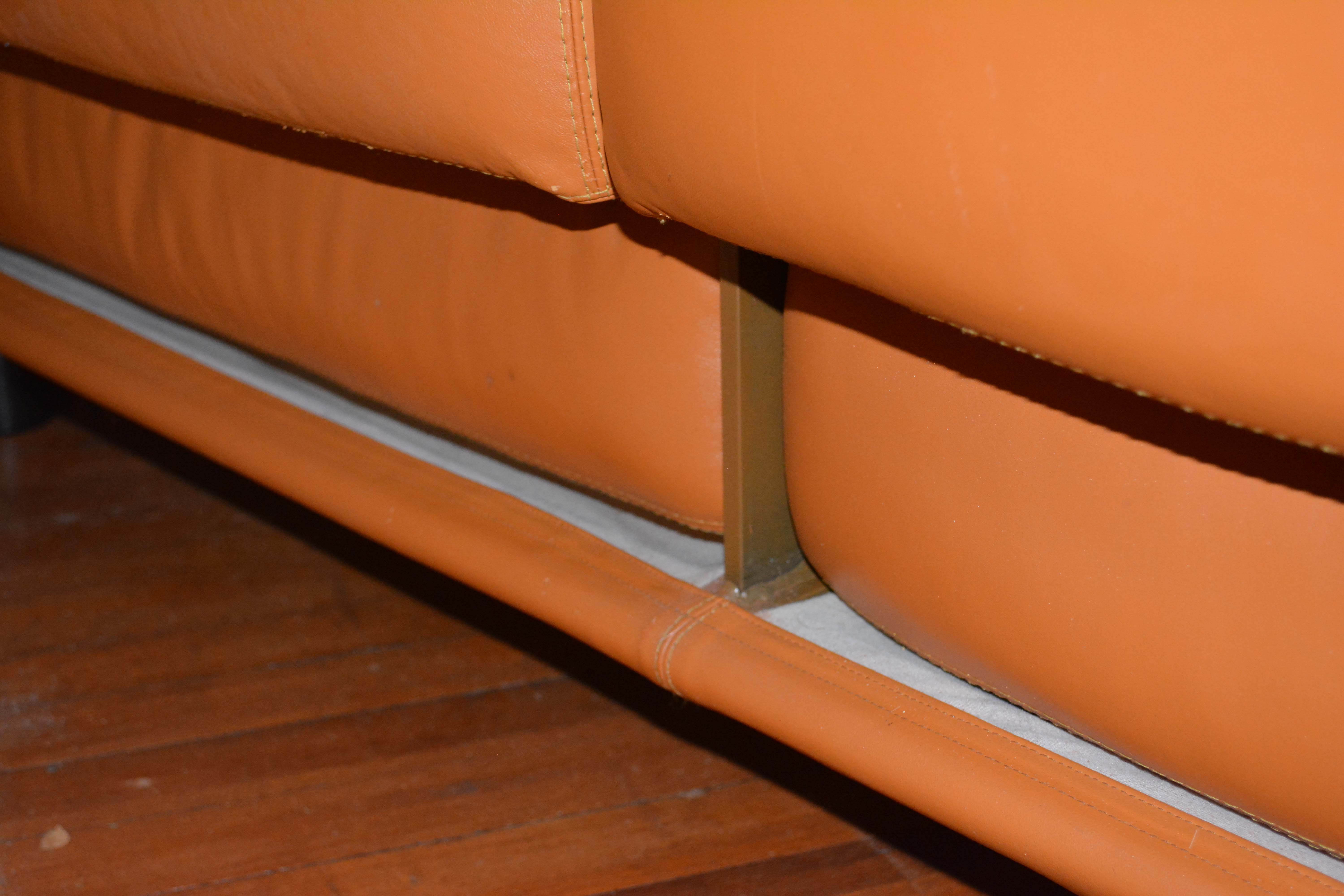 Vintage Leather Sofa by Arketipo