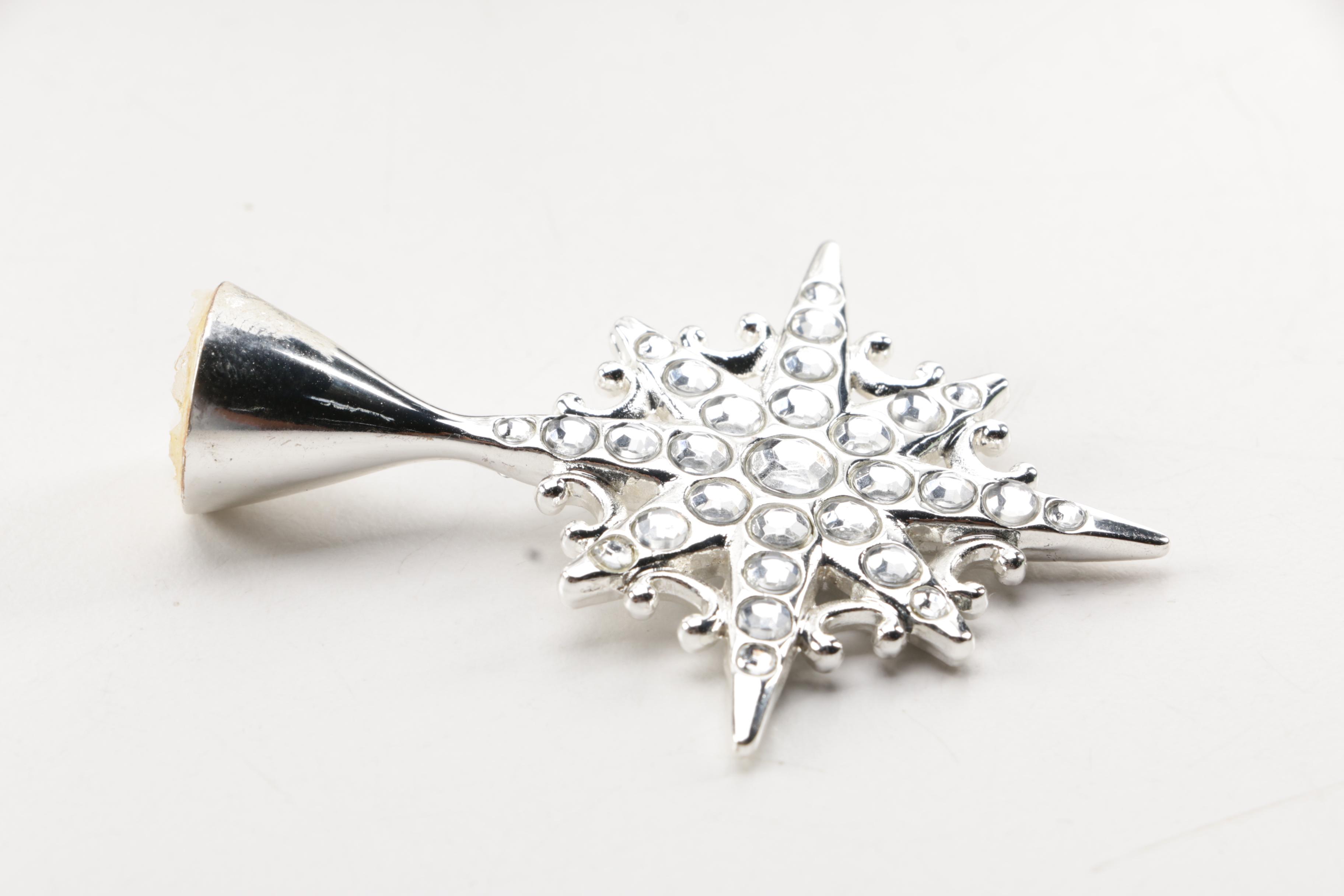 Hawthorne Village Thomas Kinkade "Holiday Reflections" Christmas Tree Figure