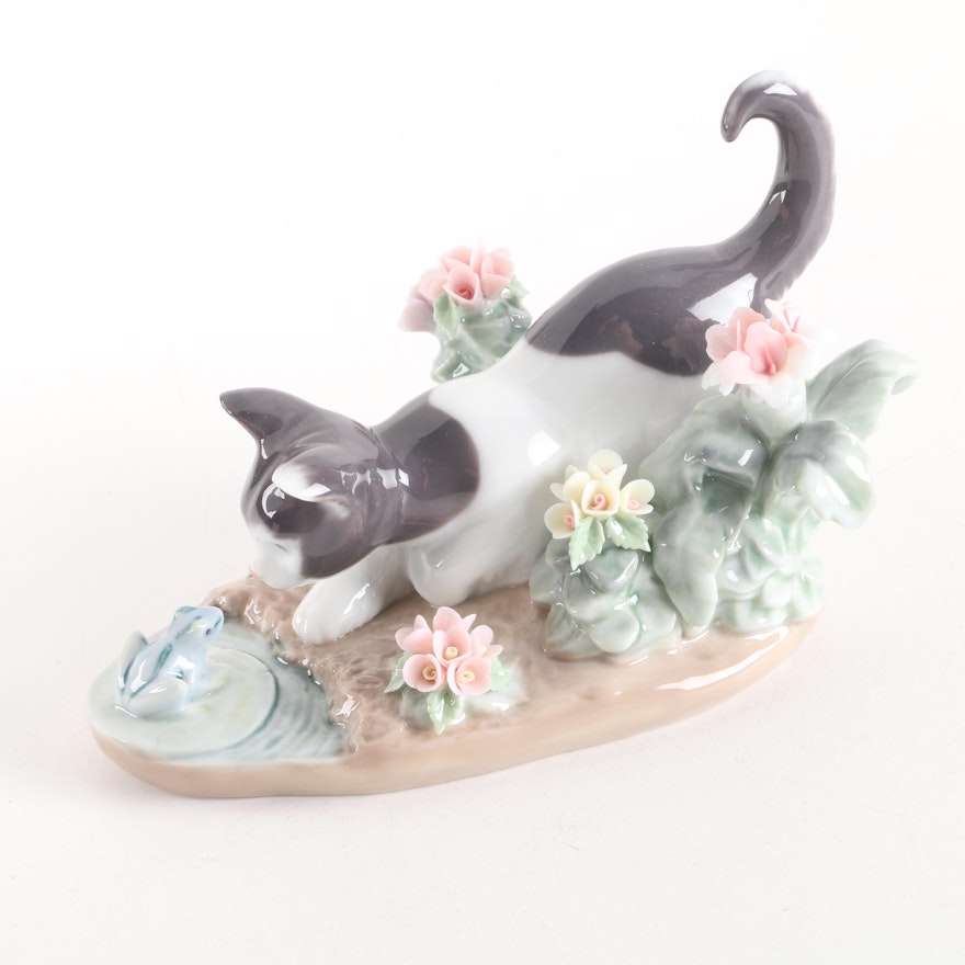 Lladro "Kitty Confrontation" Figurine