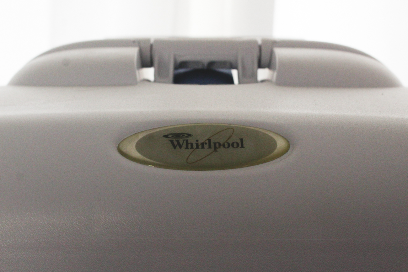 Whirlpool Fabric Freshener Steamer Dry Cleaner