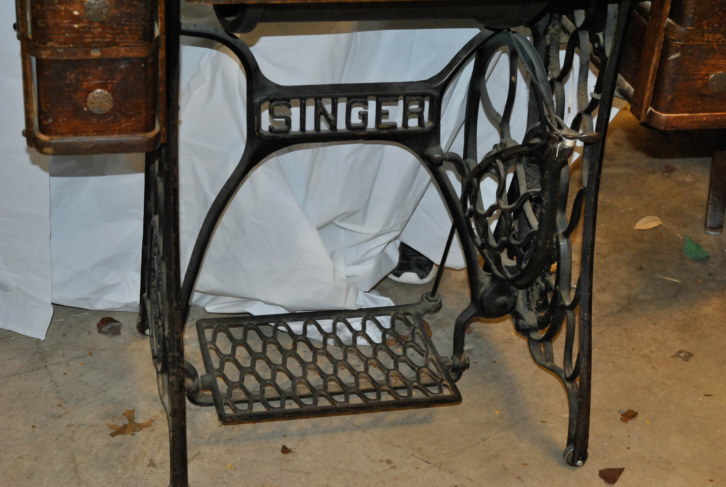 Antique Singer Treadle Sewing Machine and Cabinet