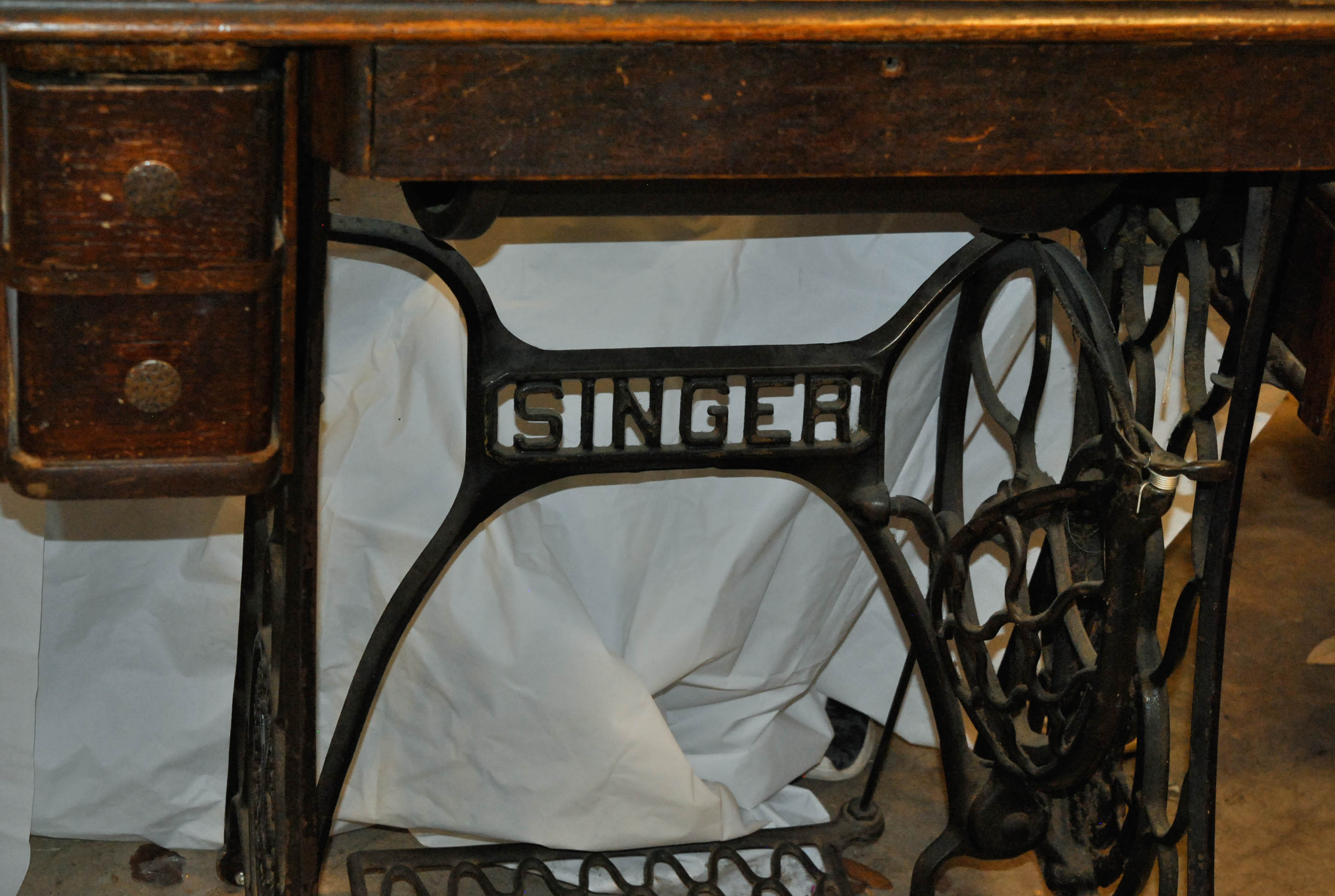 Antique Singer Treadle Sewing Machine and Cabinet