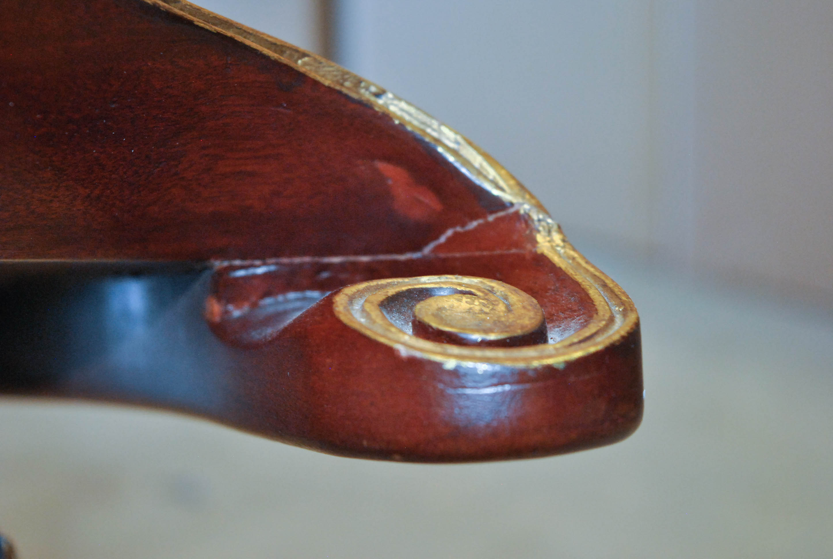 Vintage Empire Style Grotto Clamshell Chair