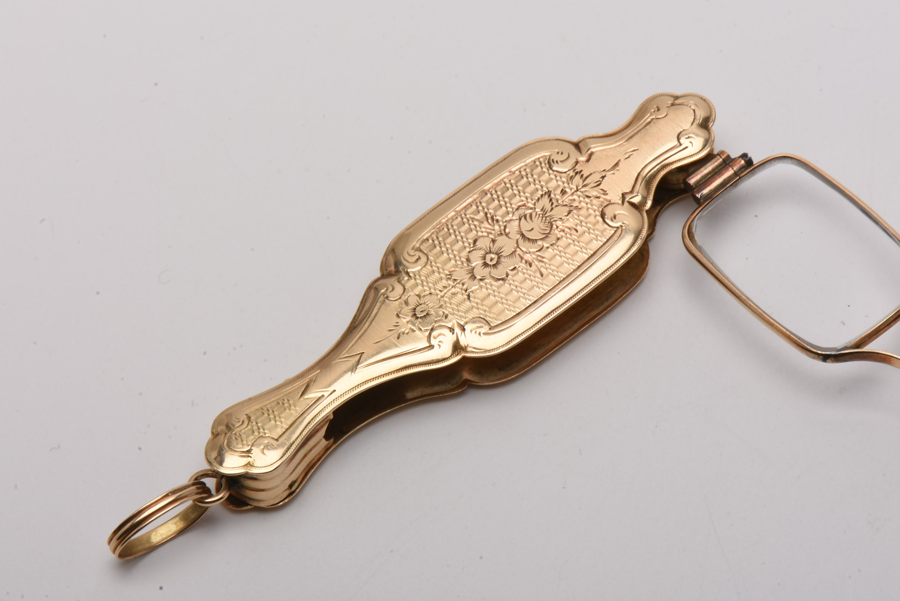 Victorian 14K Yellow Gold Engraved Lorgnette