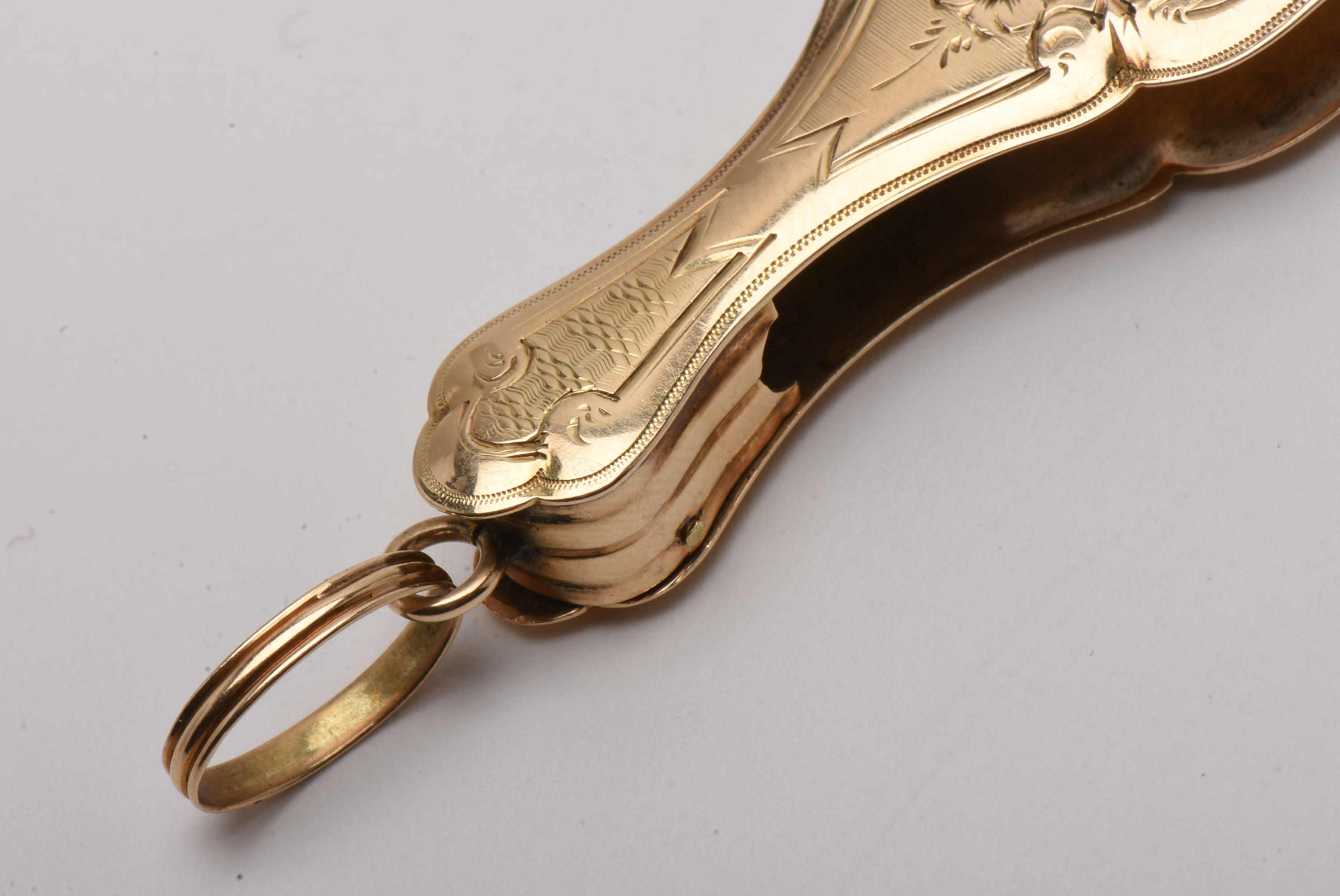 Victorian 14K Yellow Gold Engraved Lorgnette