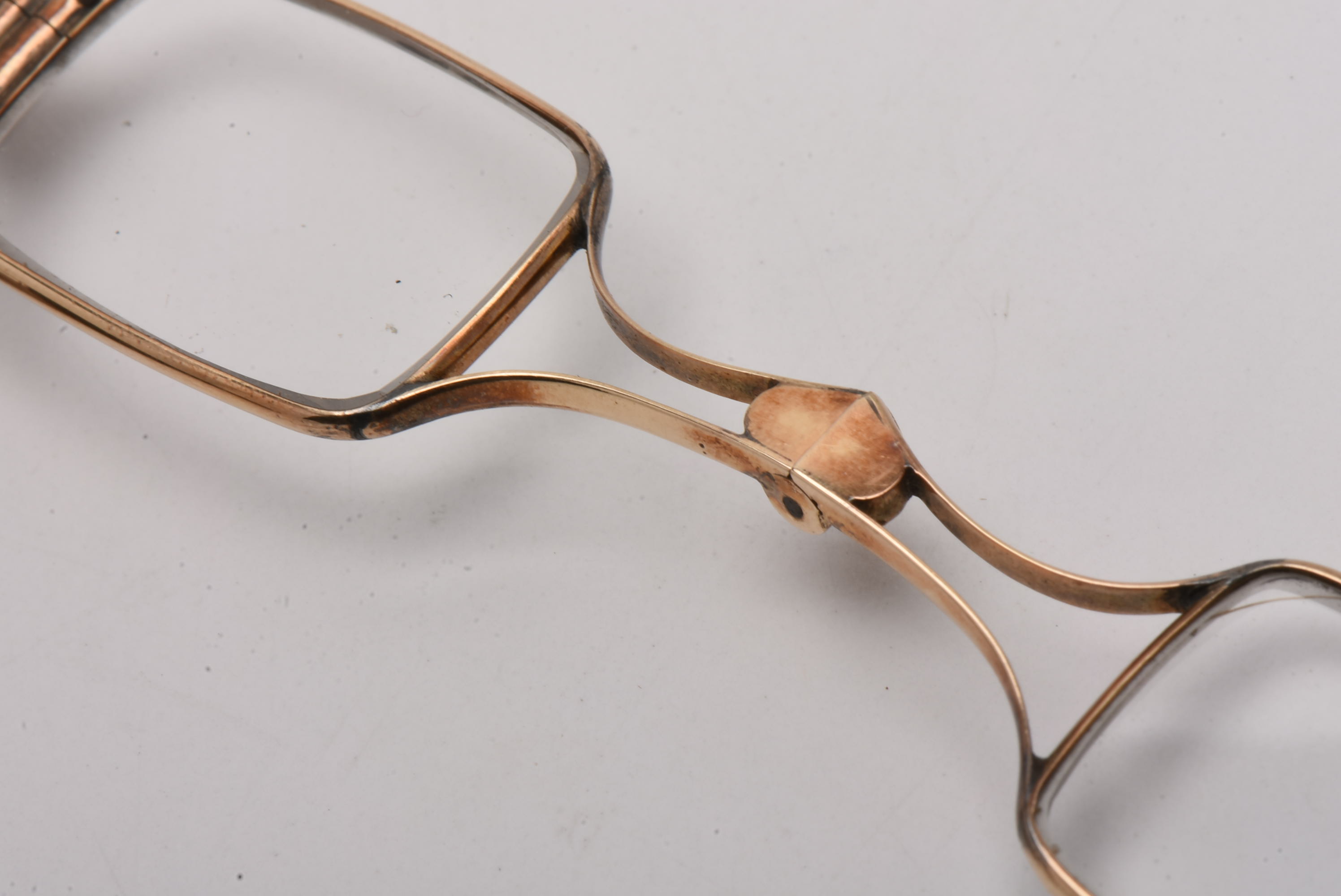 Victorian 14K Yellow Gold Engraved Lorgnette