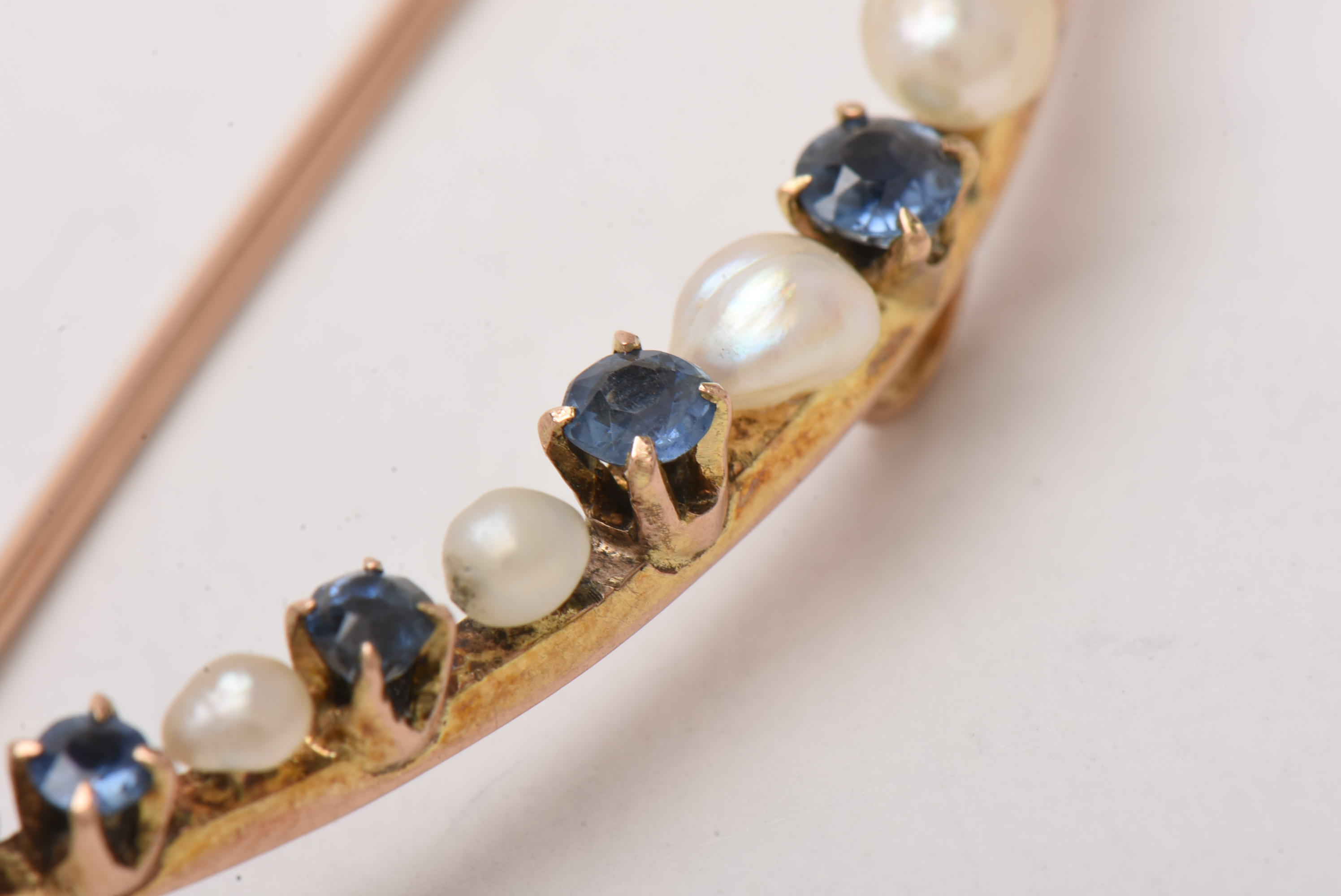 Vintage 10K Yellow Gold Blue Sapphire and Seed Pearl Crescent Moon Brooch