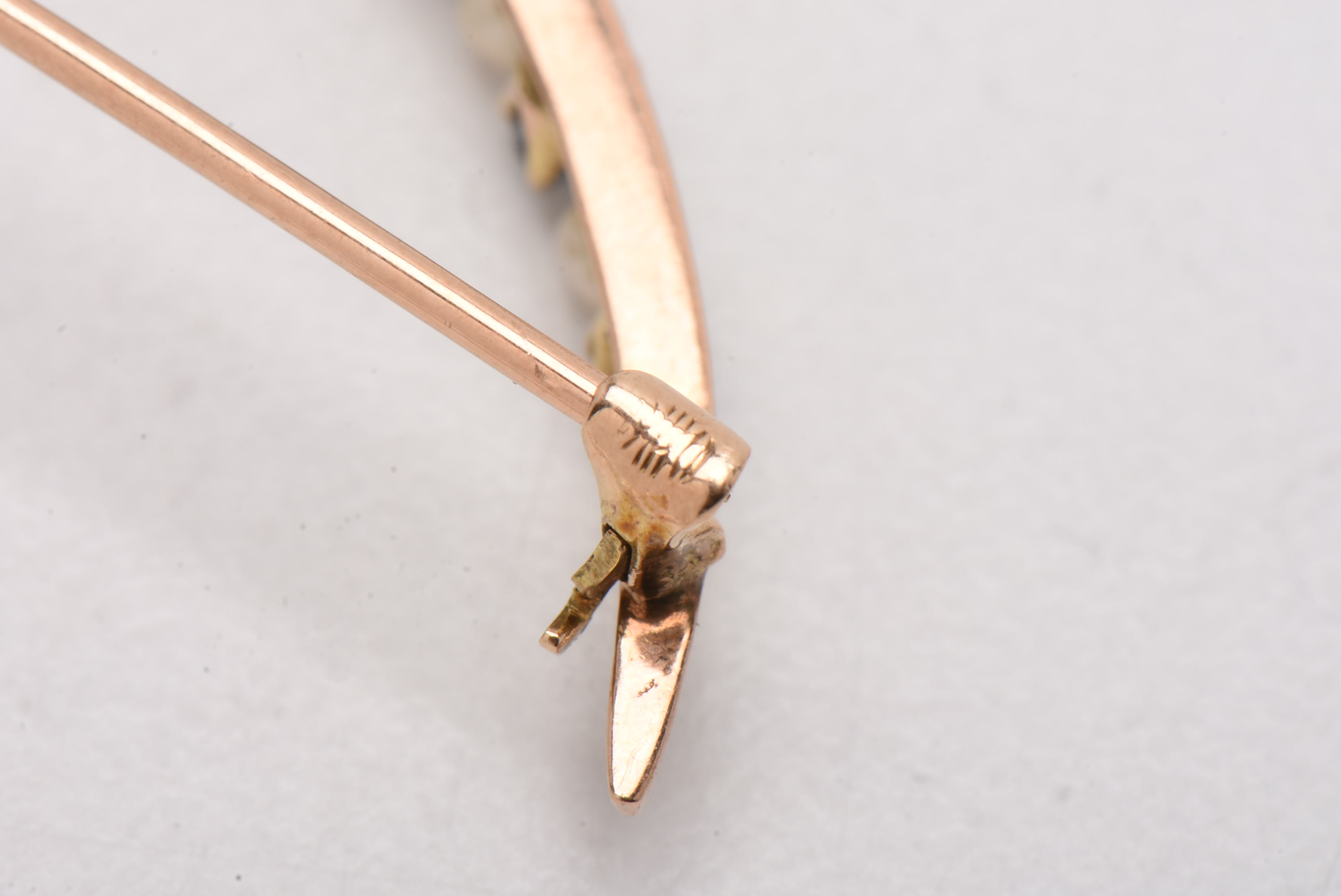 Vintage 10K Yellow Gold Blue Sapphire and Seed Pearl Crescent Moon Brooch