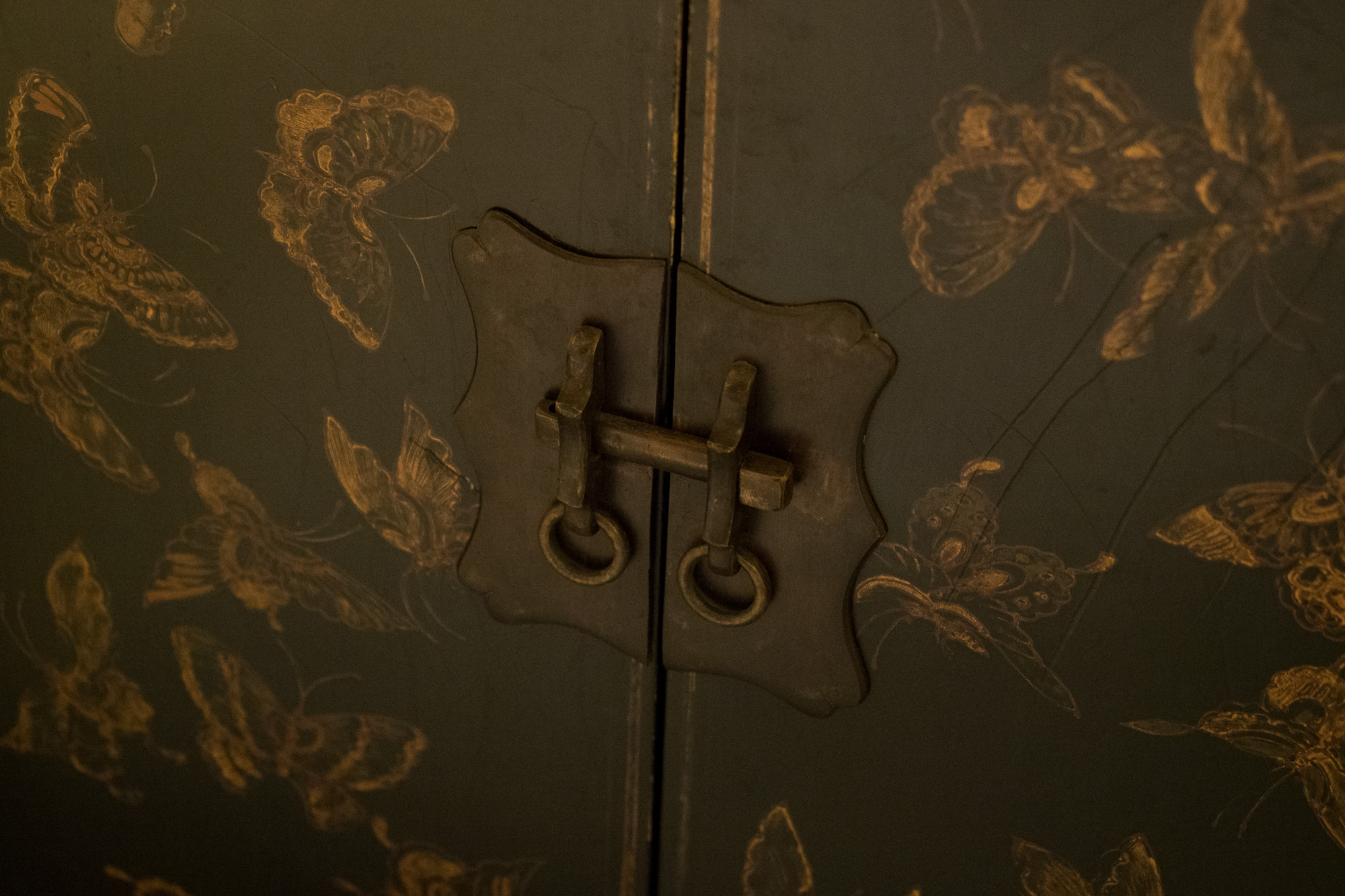 Vintage Chinoiserie Lacquered and Painted Cabinet