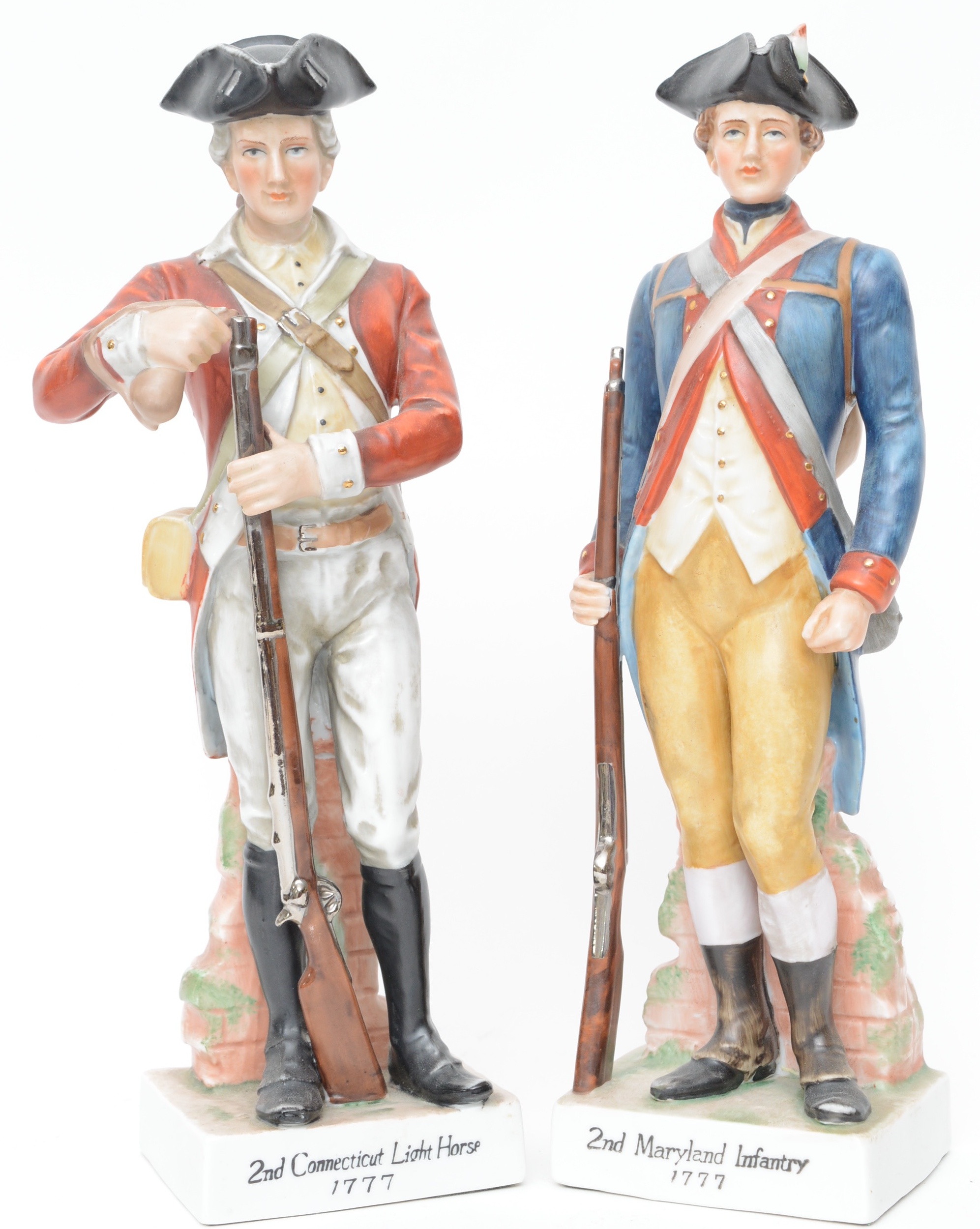 Pair of Vintage Porcelain Revolutionary  War Figurines