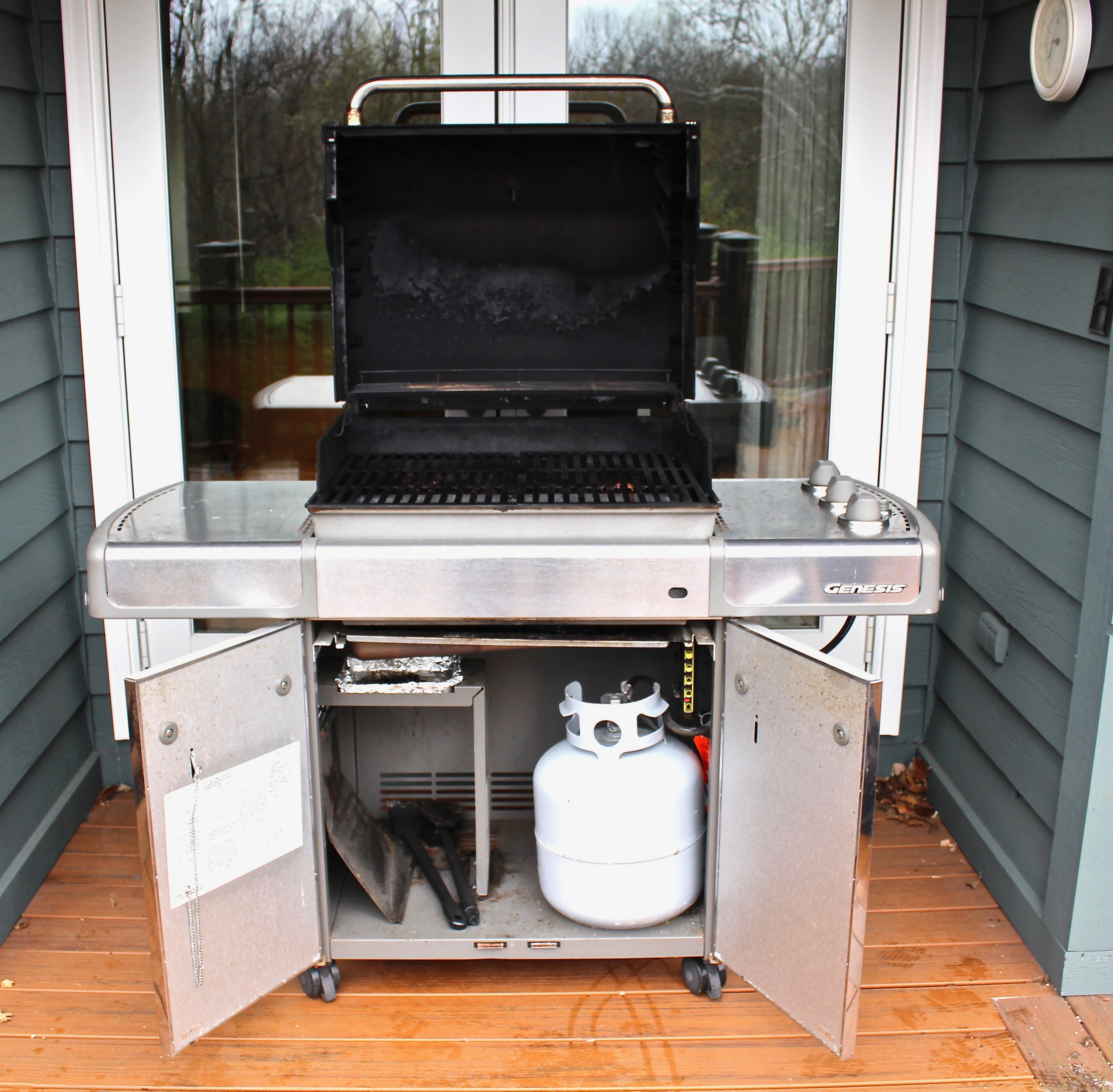 Weber Genesis 3-Burner Outdoor Grill