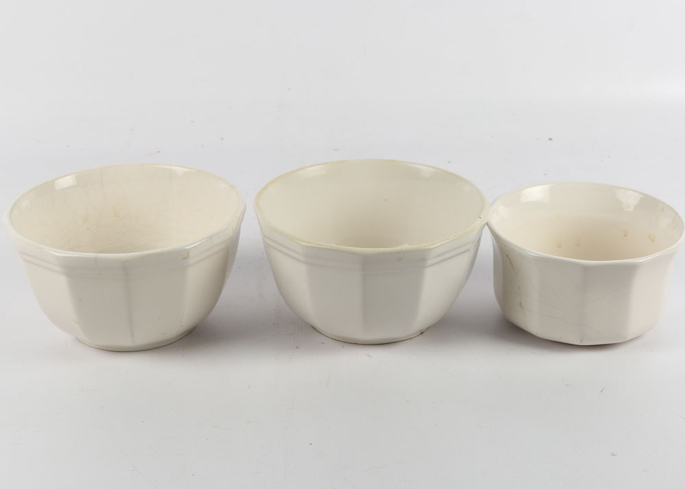 Pfaltzgraff "Heritage White" Dinnerware