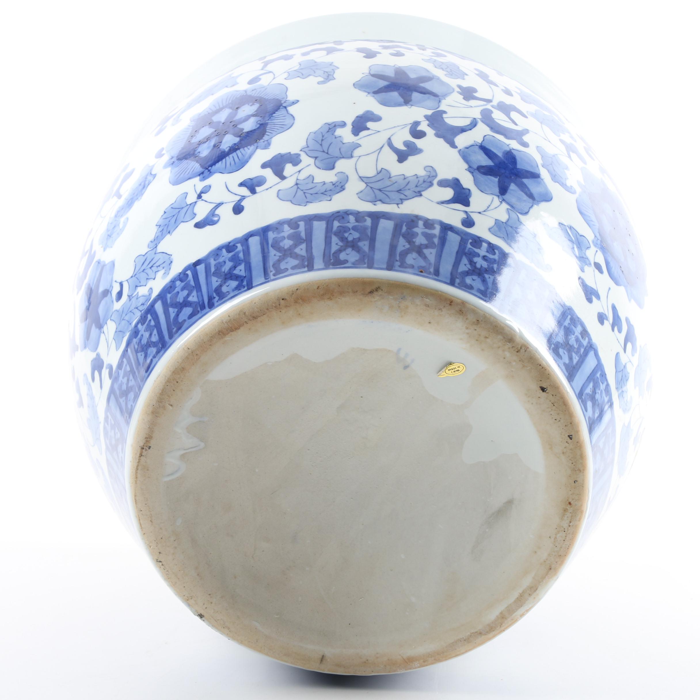 Chinese Blue and White Ceramic Planter