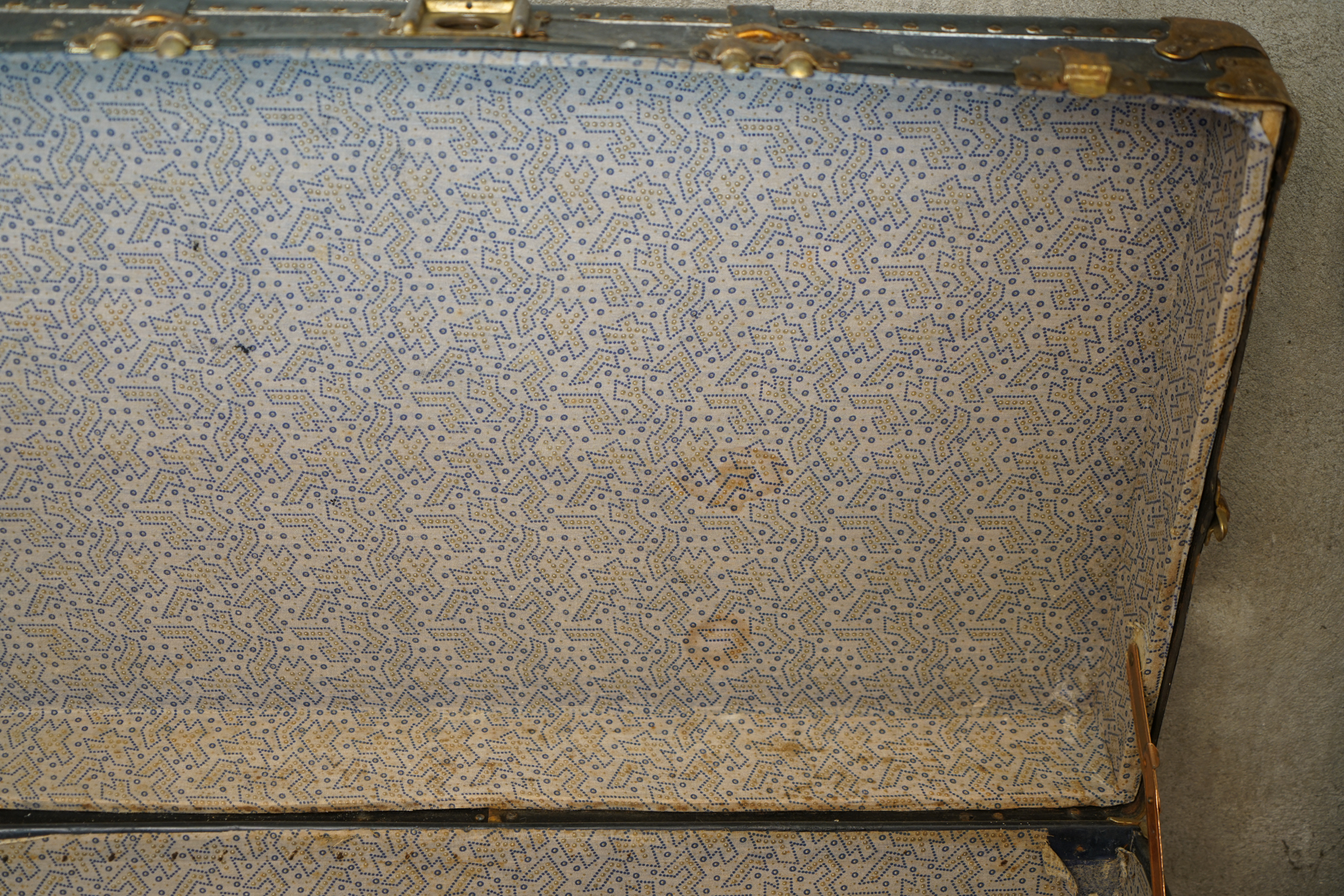 Vintage L. Bamberger & Co. "Neverbreak" Steamer Trunk