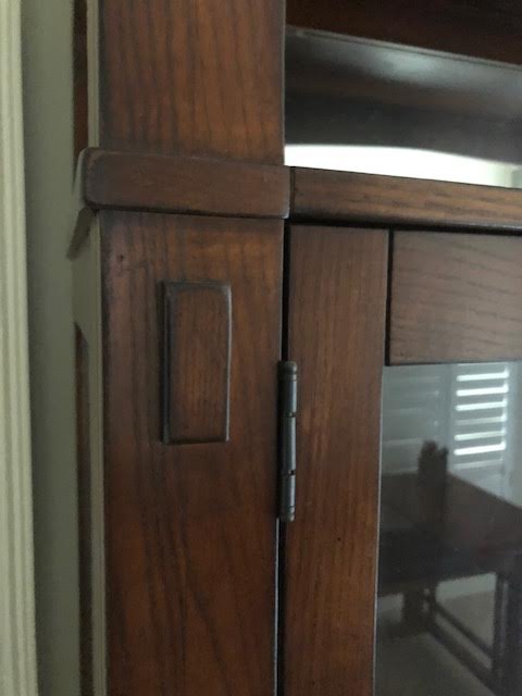 Ashley Furniture Lighted Display Cabinet