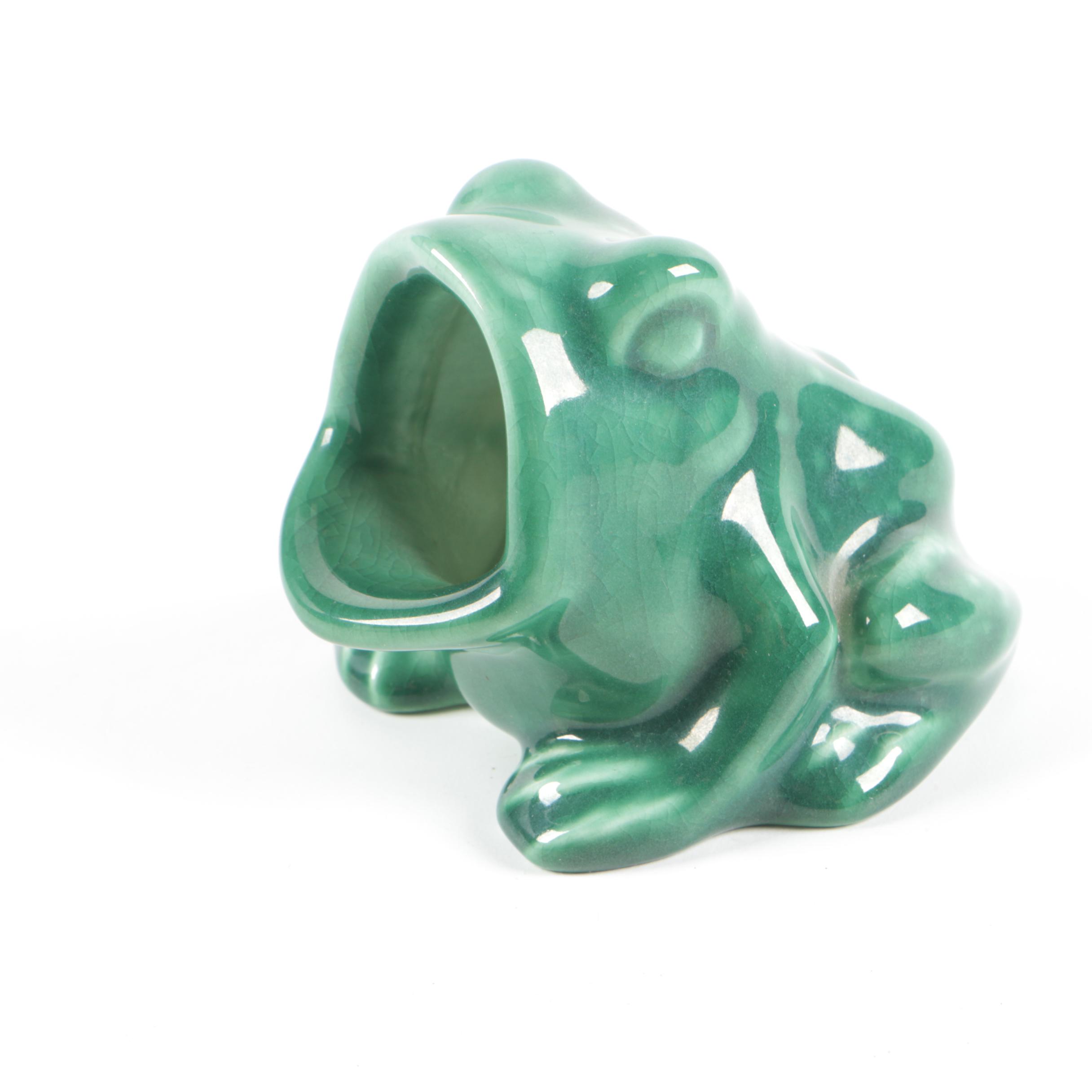 1952 Rookwood Pottery Frog Ash Receiver