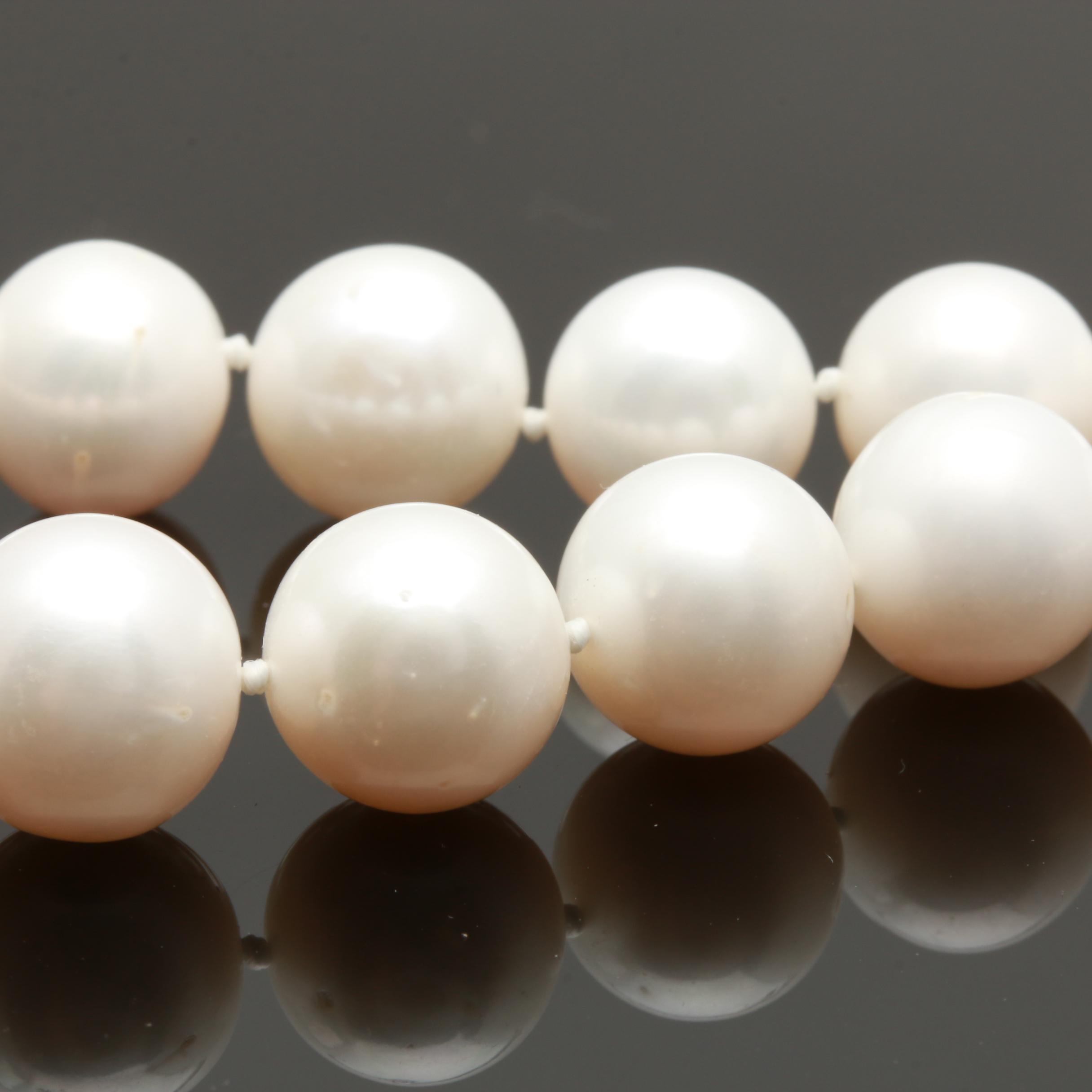 10K and 14K Yellow Gold Cultured Pearl Necklace