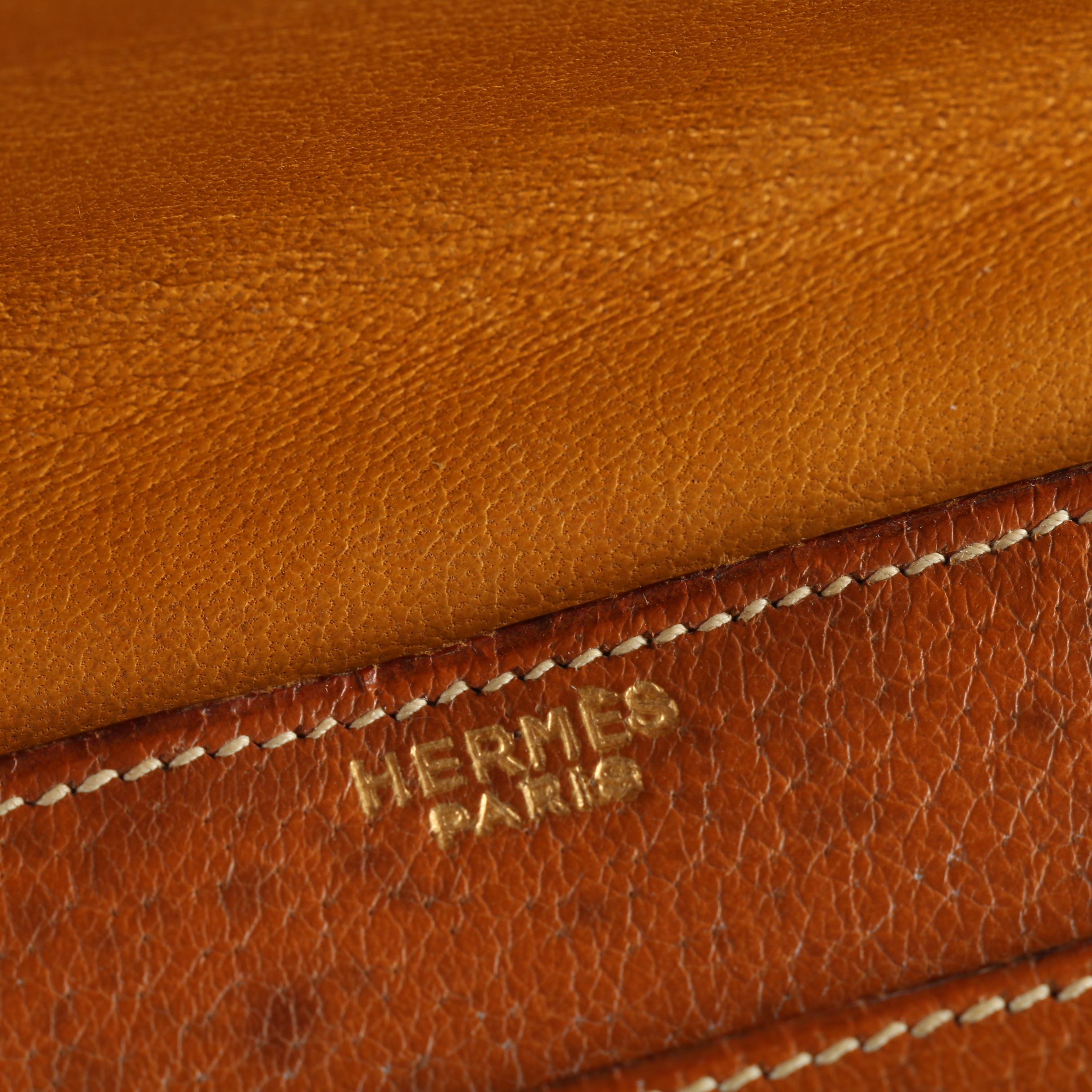 Circa 1960s Vintage Hermès of Paris Piano Top Handle Bag