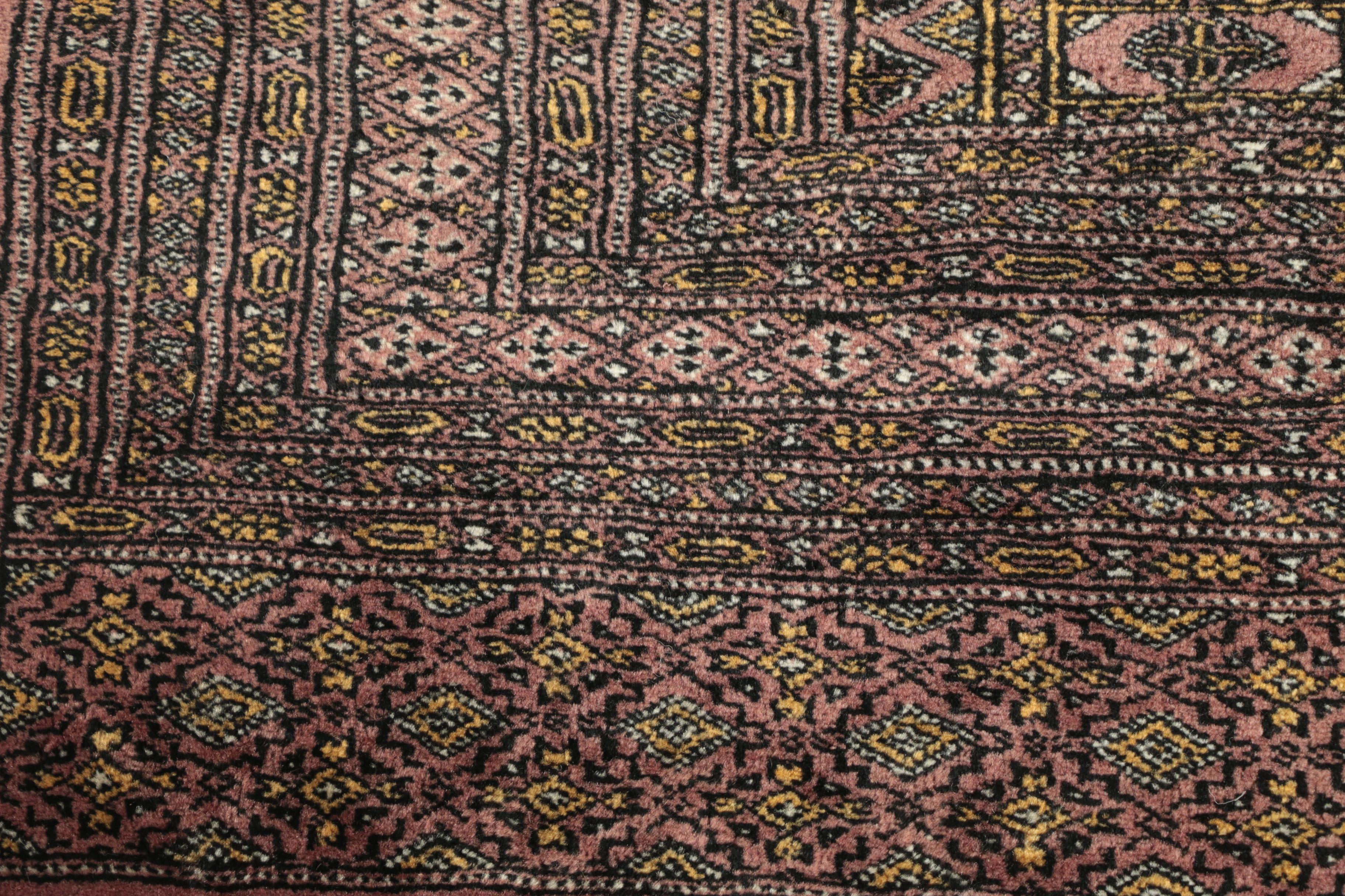 Hand-Knotted Pakistani Jaldar Bokhara Wool Accent Rug