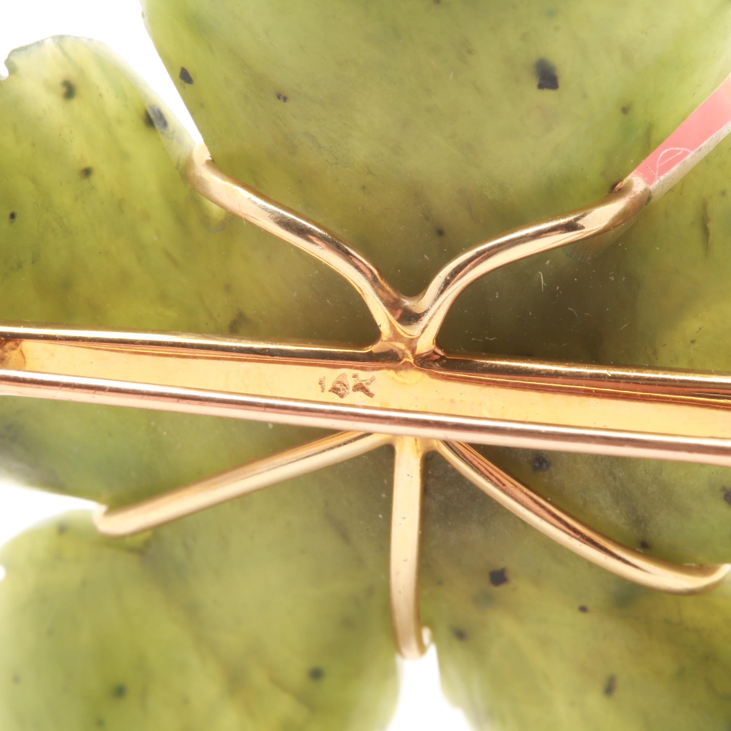 14K Yellow Gold Nephrite and Coral Frog Brooch