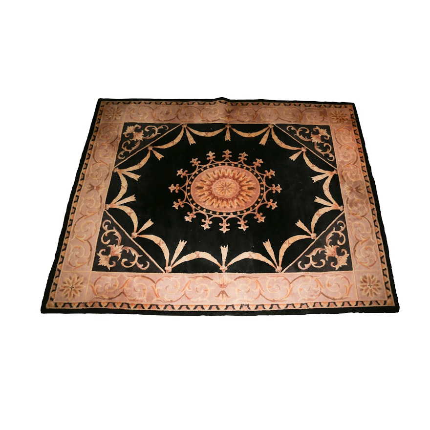 Tufted Neoclassical-Style Wool Area Rug