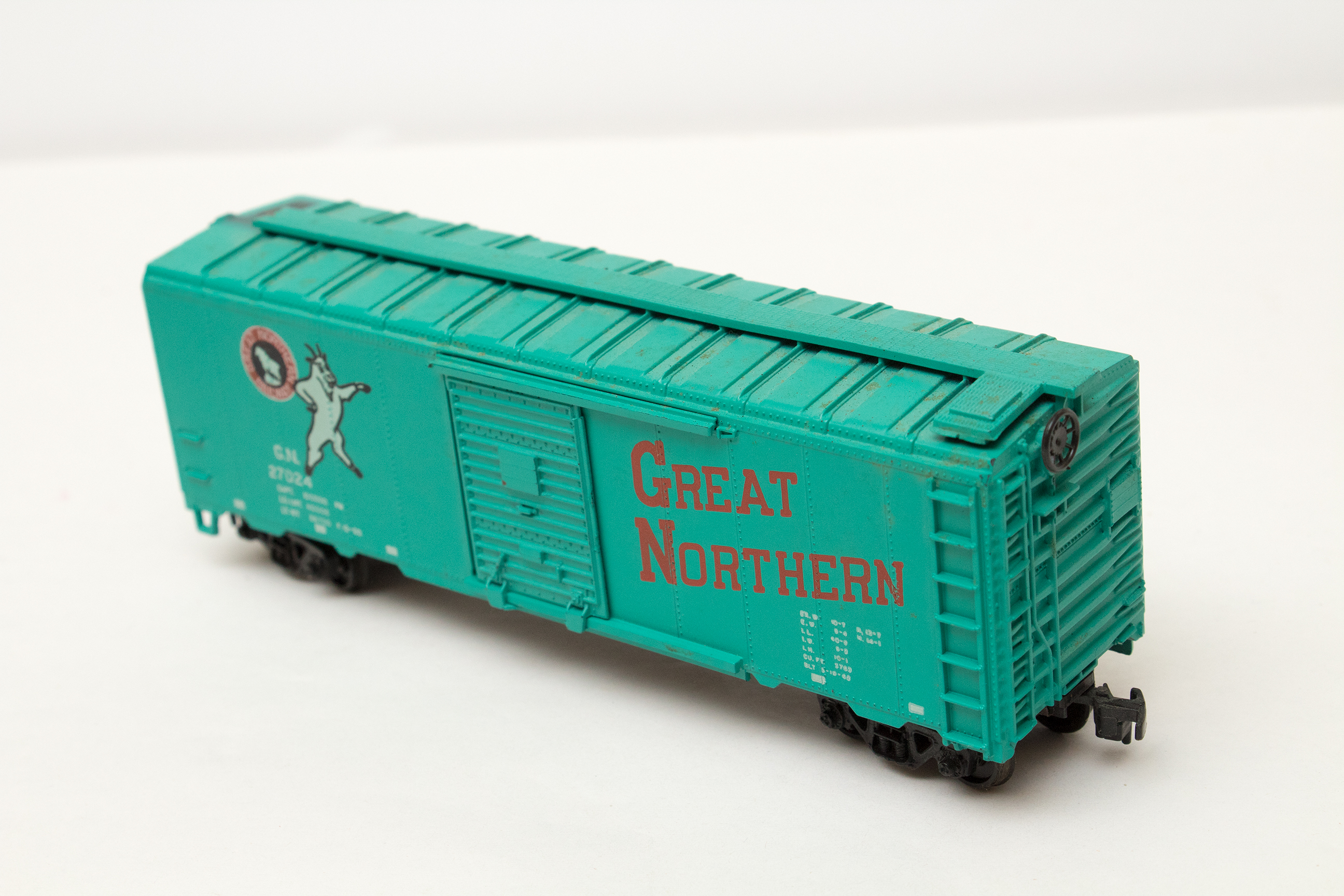 Assorted HO Scale Athearn "Blue Box" Locomotives and Train Cars