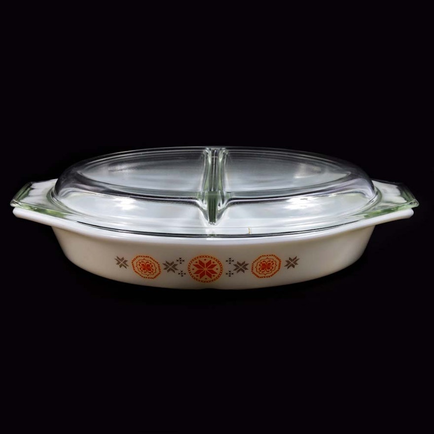 Vintage Pyrex Town & Country Divided Casserole Dish