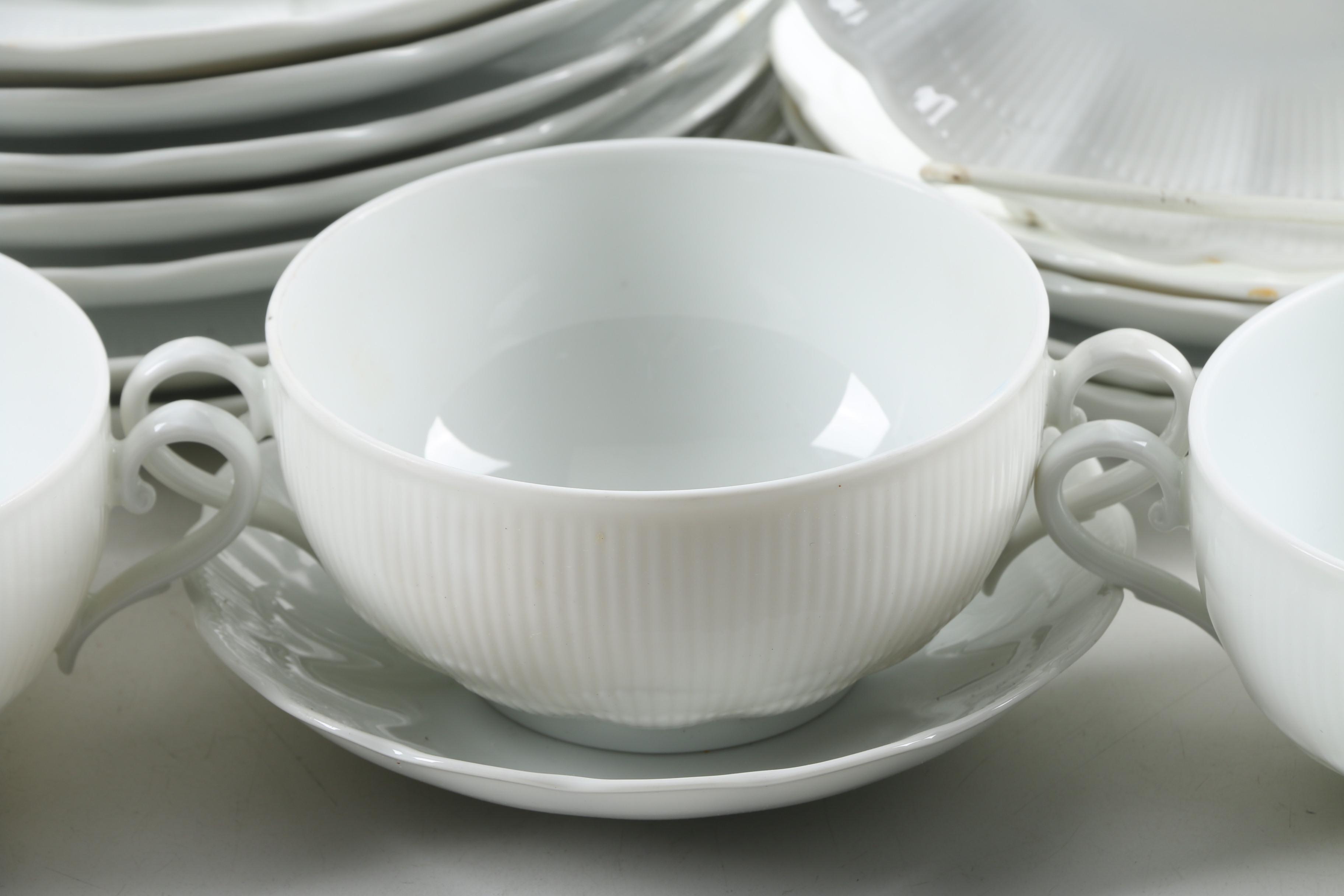 Mid Century Kaiser "Romantica"China