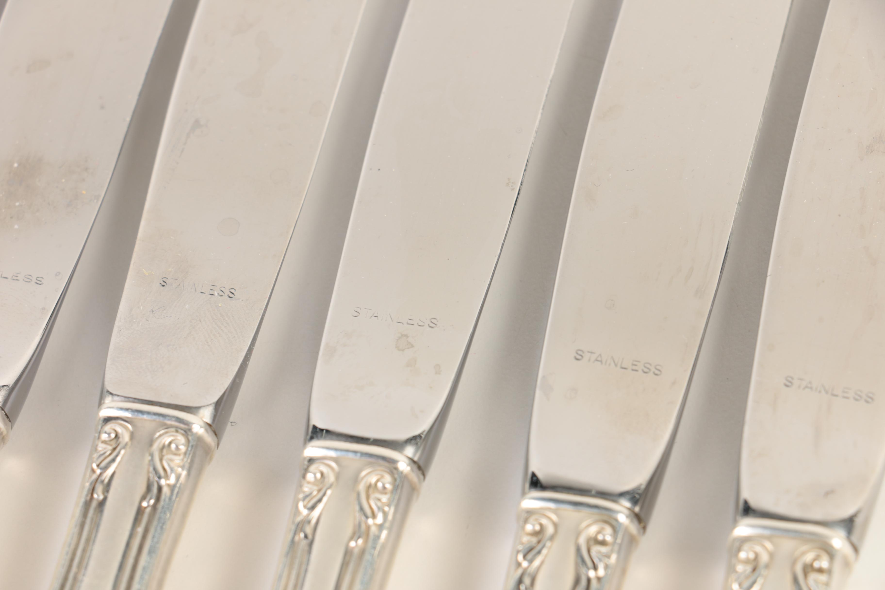 Rogers "Old Charleston" Sterling Silver Flatware Set with Chest