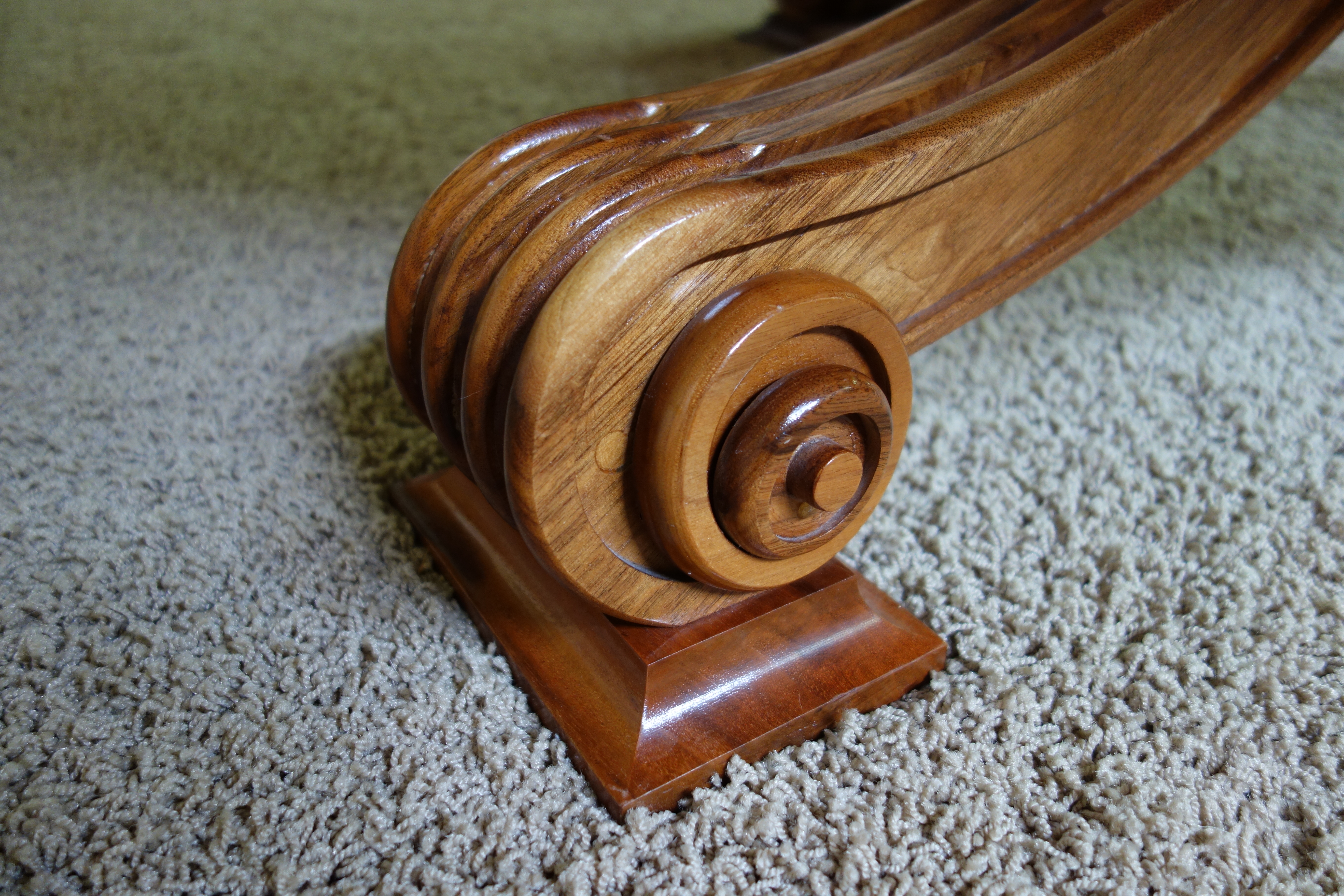 Birdseye Maple Pedestal Dining Table