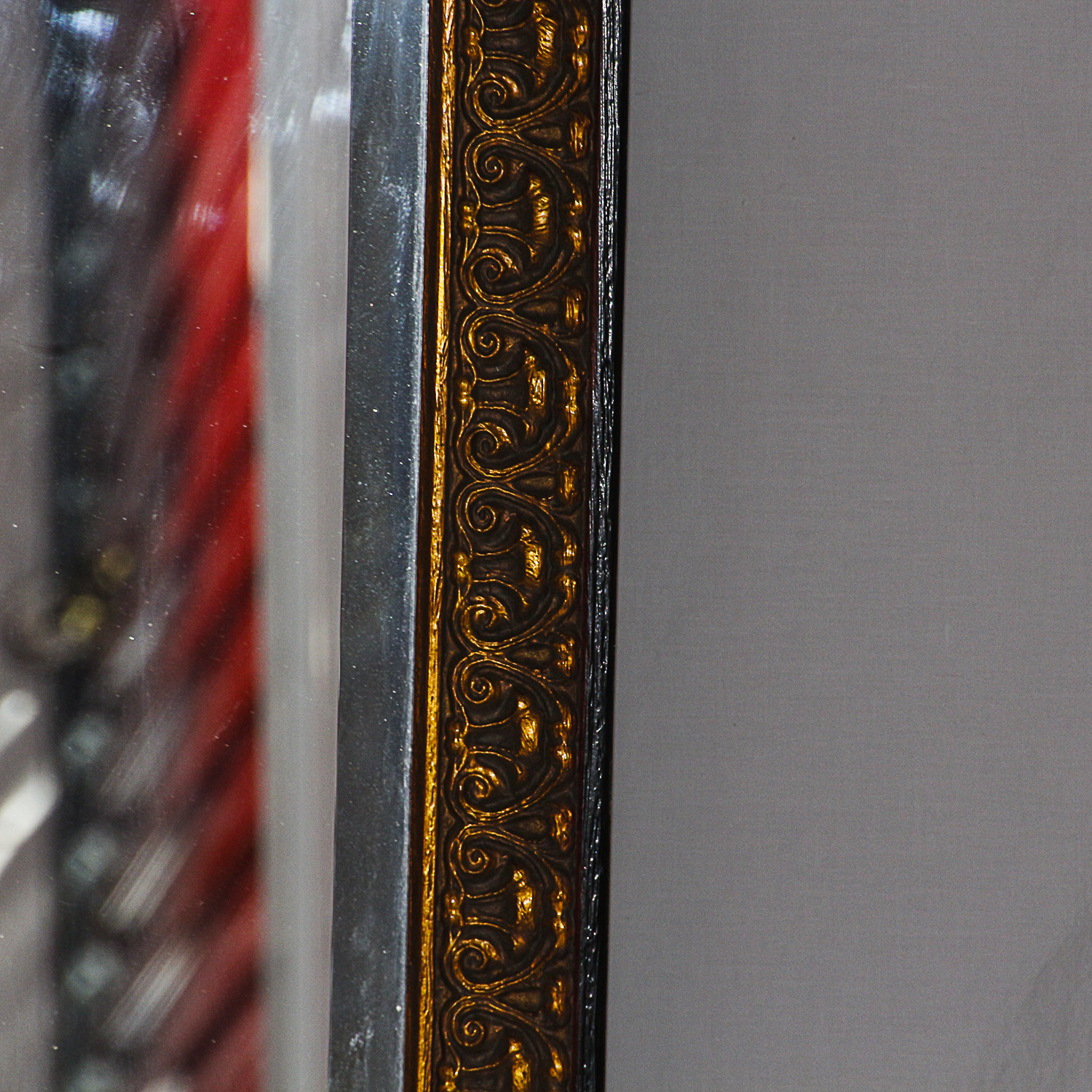 Decorative Gilt Scrolled Motif Wall Mirror