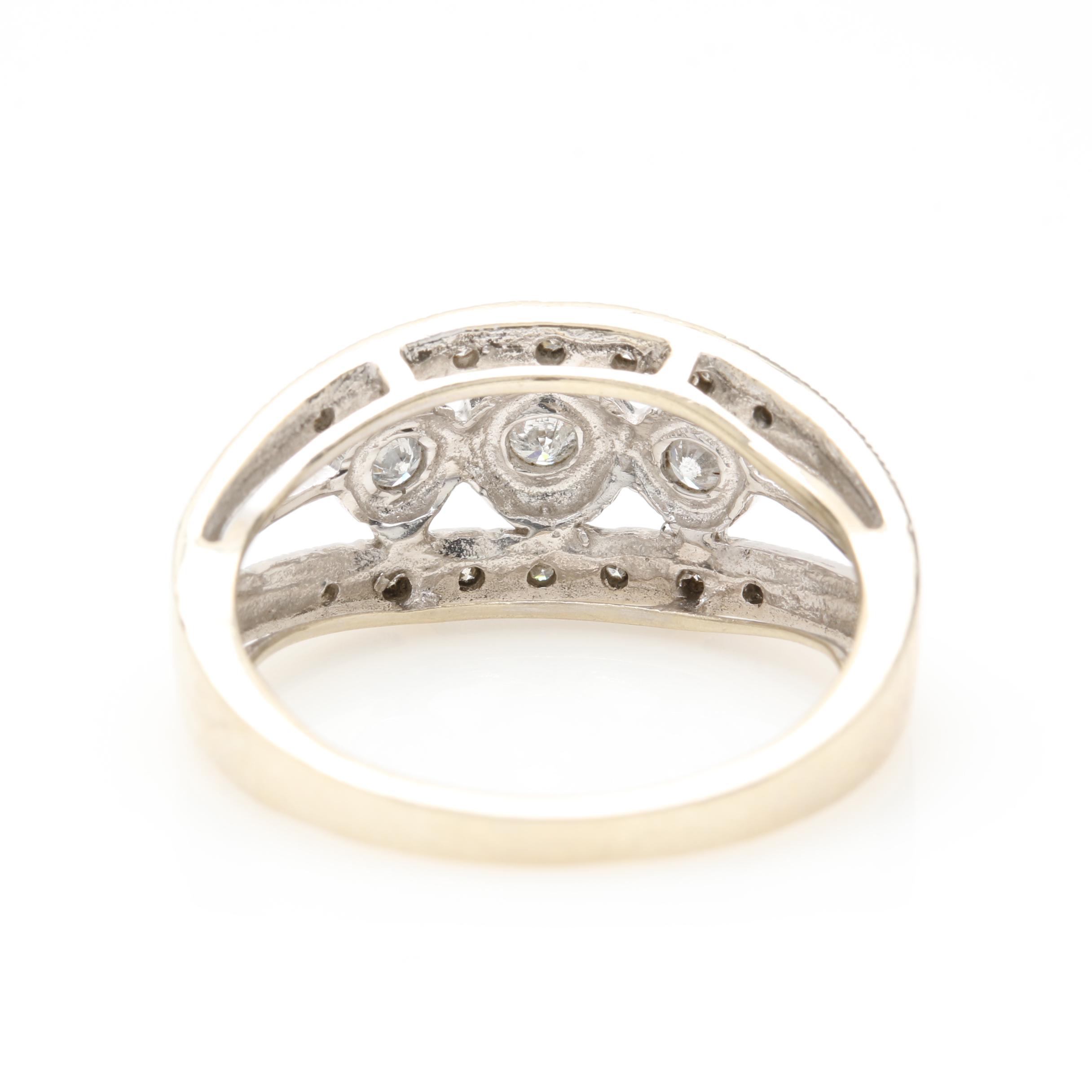 10K White Gold Diamond Ring